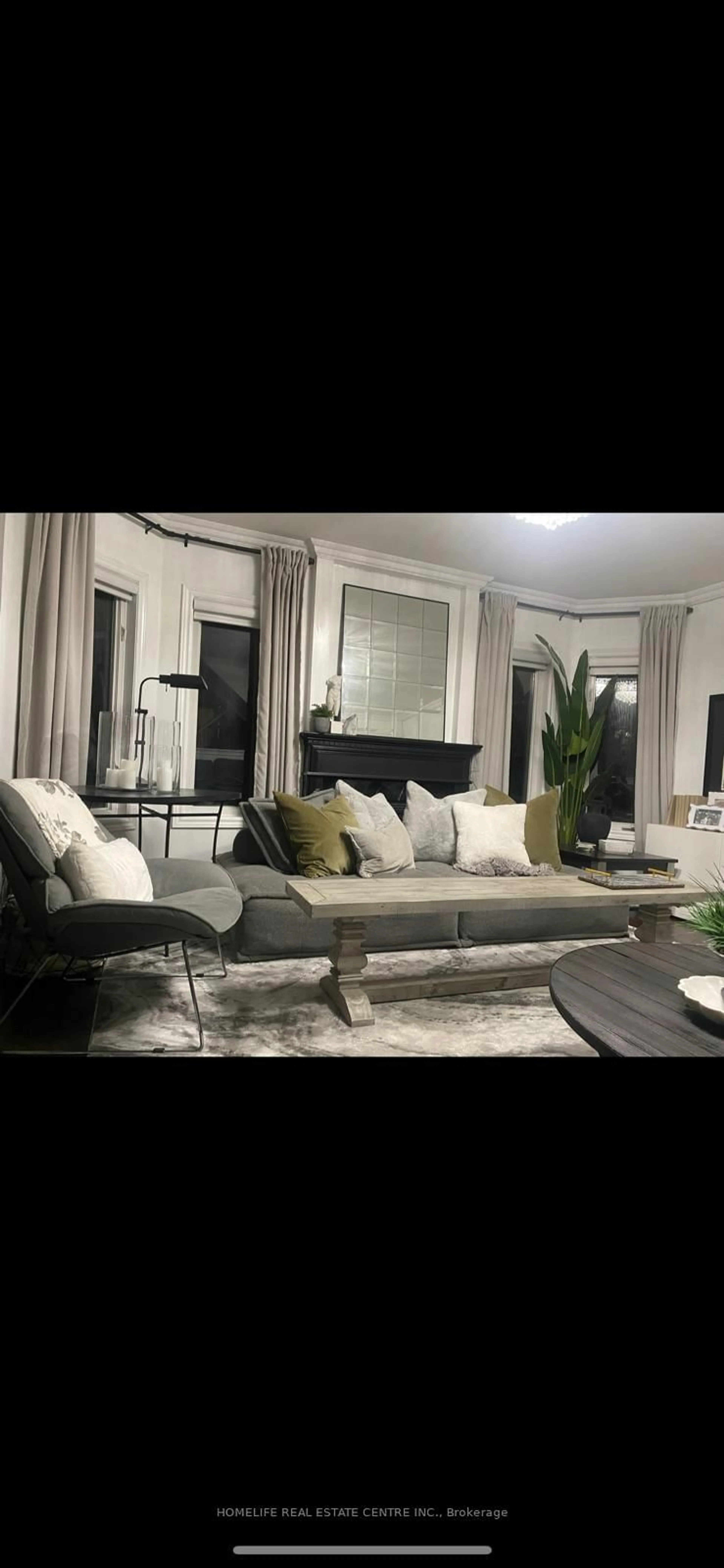 Living room with furniture, unknown for 38 Dunvegan Cres, Brampton Ontario L7A 2Y2