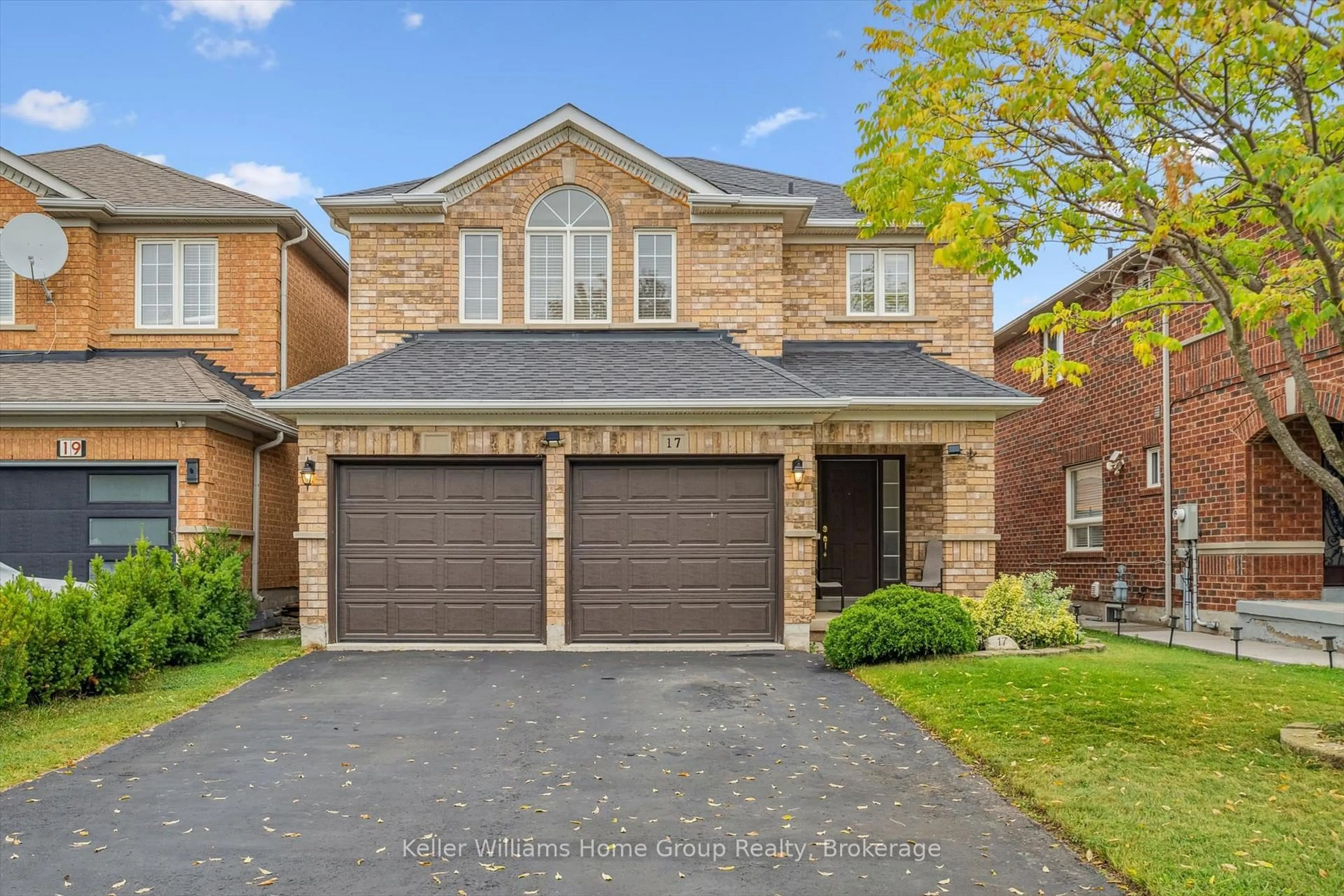 Home with brick exterior material, street for 17 Florette Pl, Brampton Ontario L7A 3G6