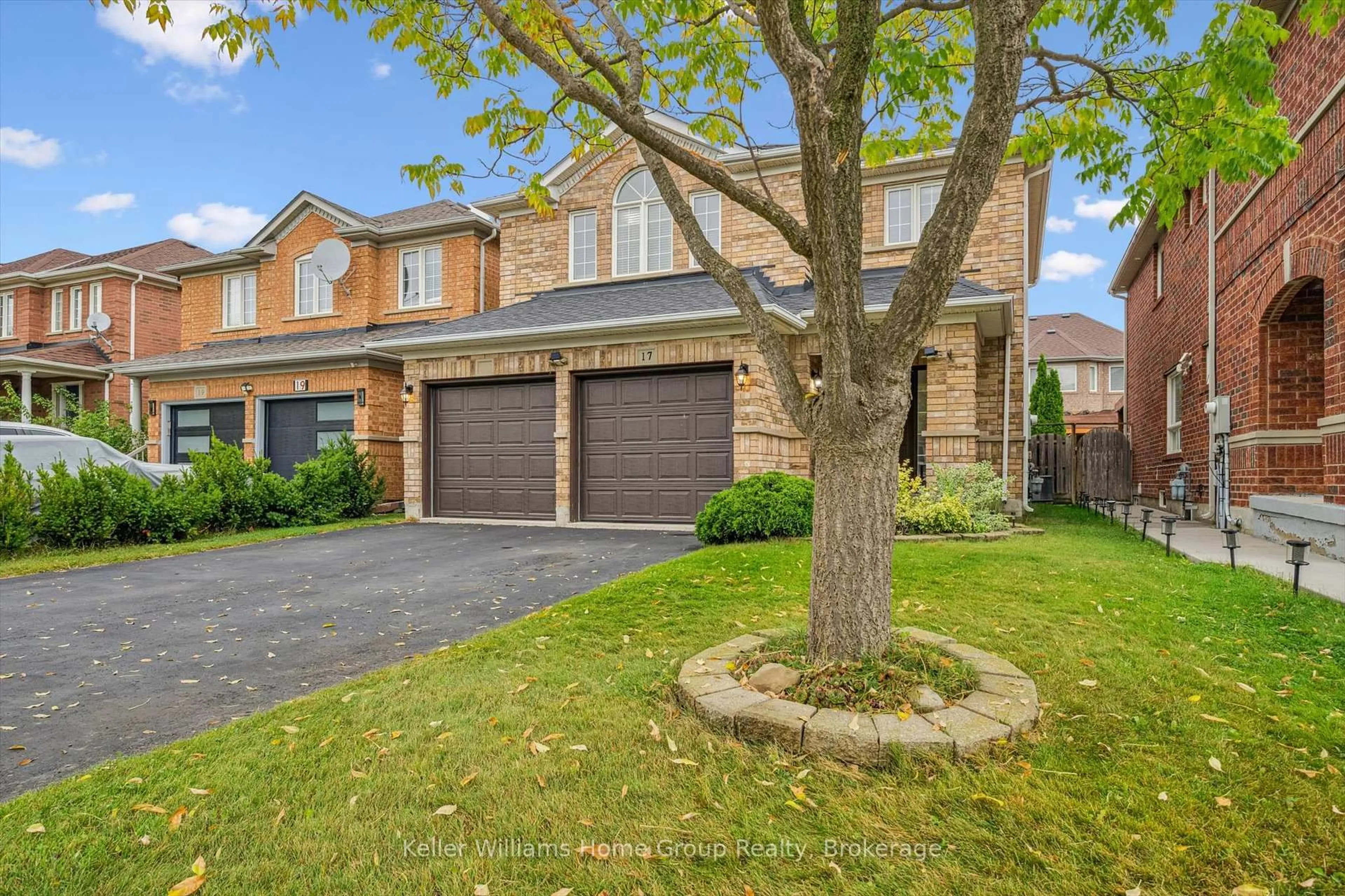 Unknown for 17 Florette Pl, Brampton Ontario L7A 3G6