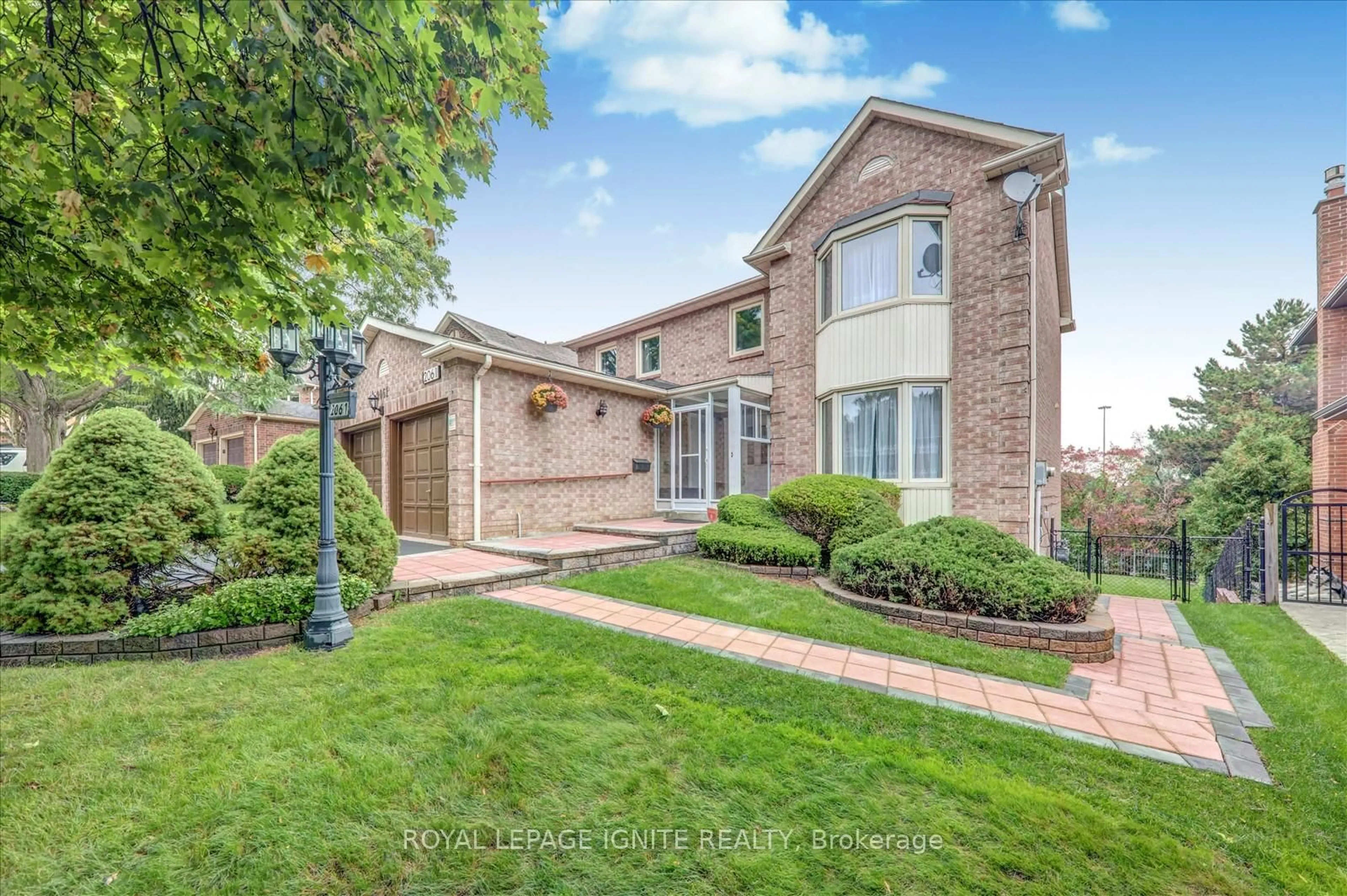 Home with brick exterior material, street for 2061 Folkway Dr, Mississauga Ontario L5L 3G3