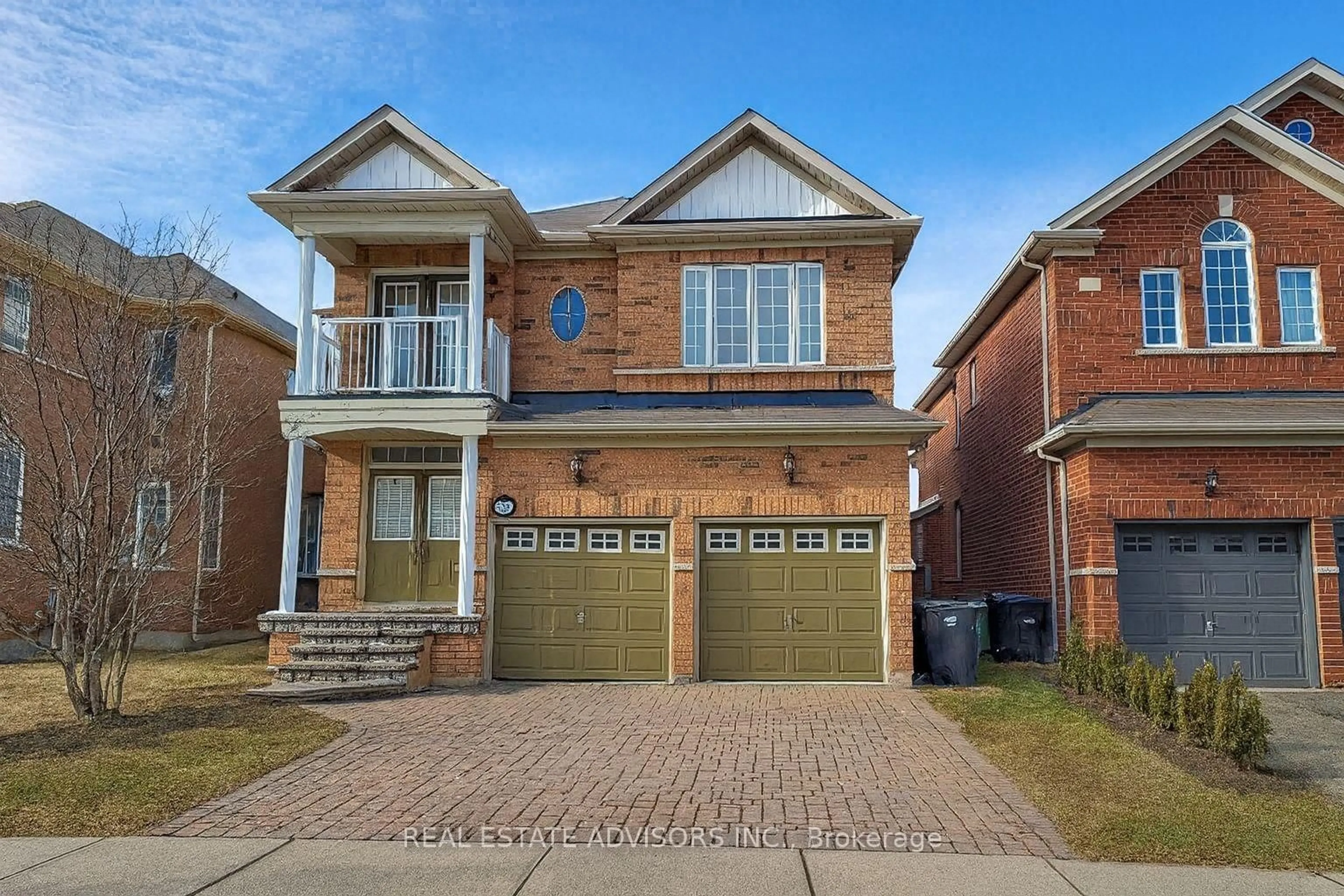 Home with brick exterior material, street for 3208 Countess Cres, Mississauga Ontario L5M 0E2