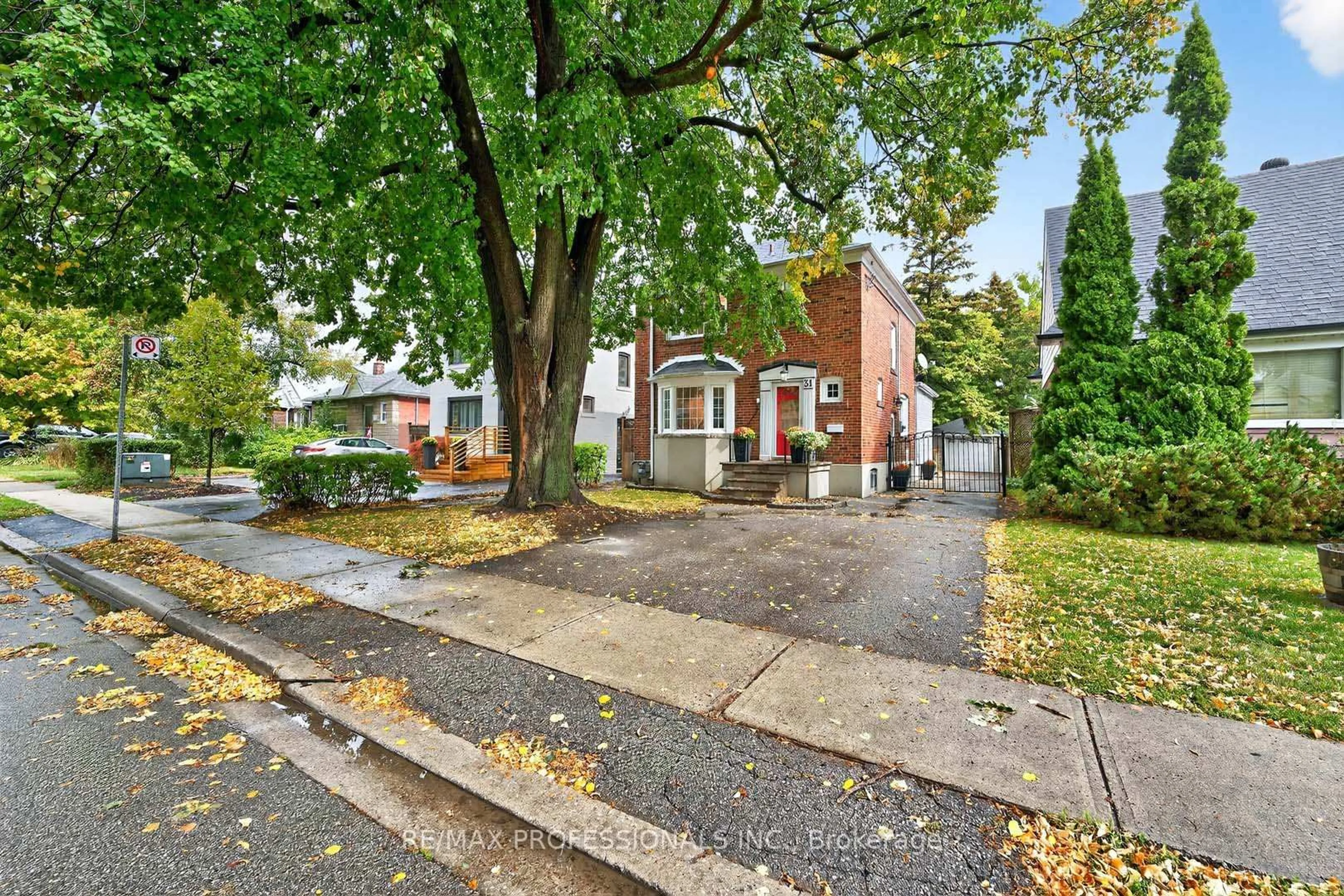 Home with brick exterior material, street for 31 Nineteenth St, Toronto Ontario M8V 3L4