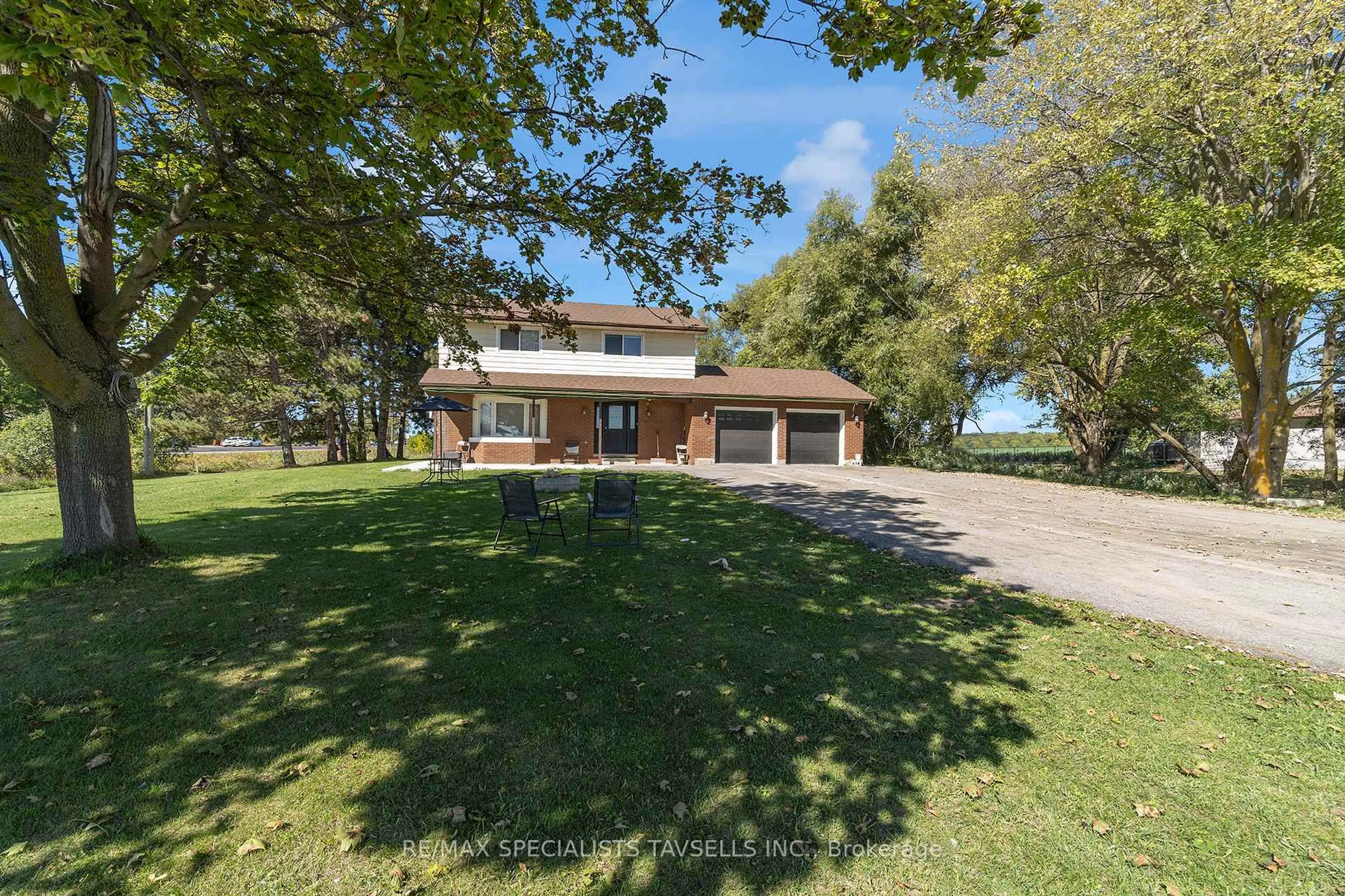 A pic from outside/outdoor area/front of a property/back of a property/a pic from drone, water/lake/river/ocean view for 3016 Boston Mills Rd, Caledon Ontario L7C 1R7