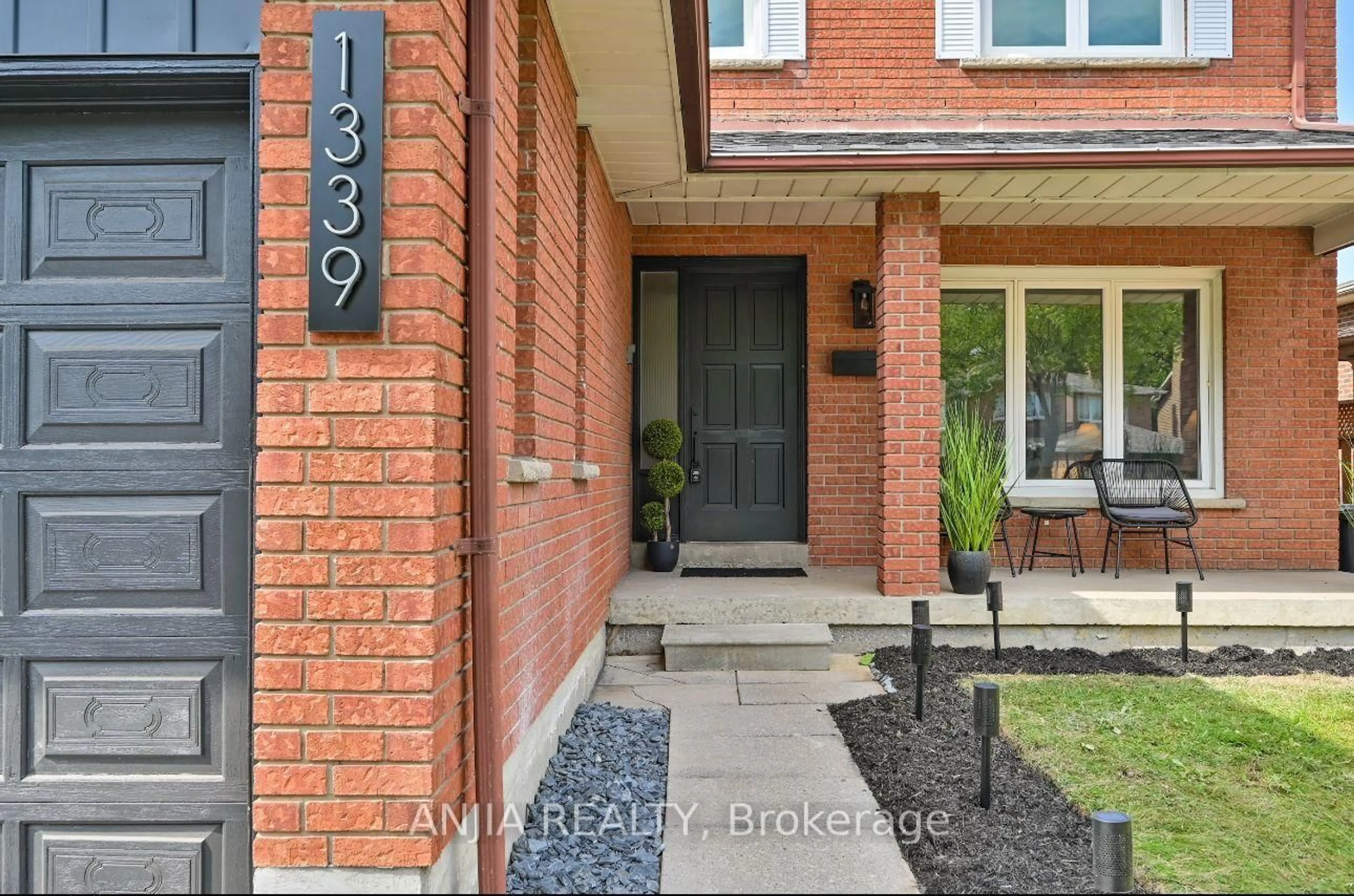 Home with brick exterior material, street for 1339 Willowbank Tr, Mississauga Ontario L4W 3P9