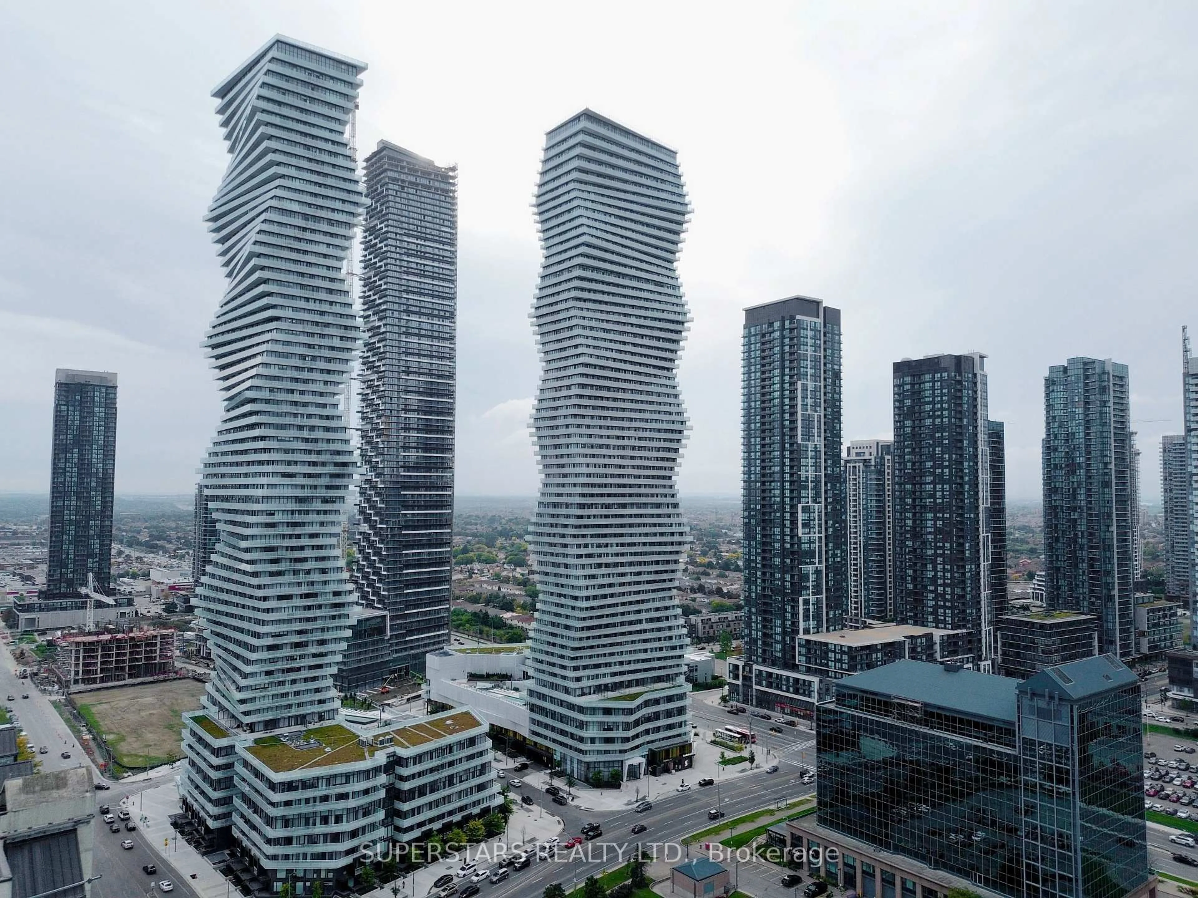 Unknown for 3900 Confederation Pkwy #2306, Mississauga Ontario L5B 0M3