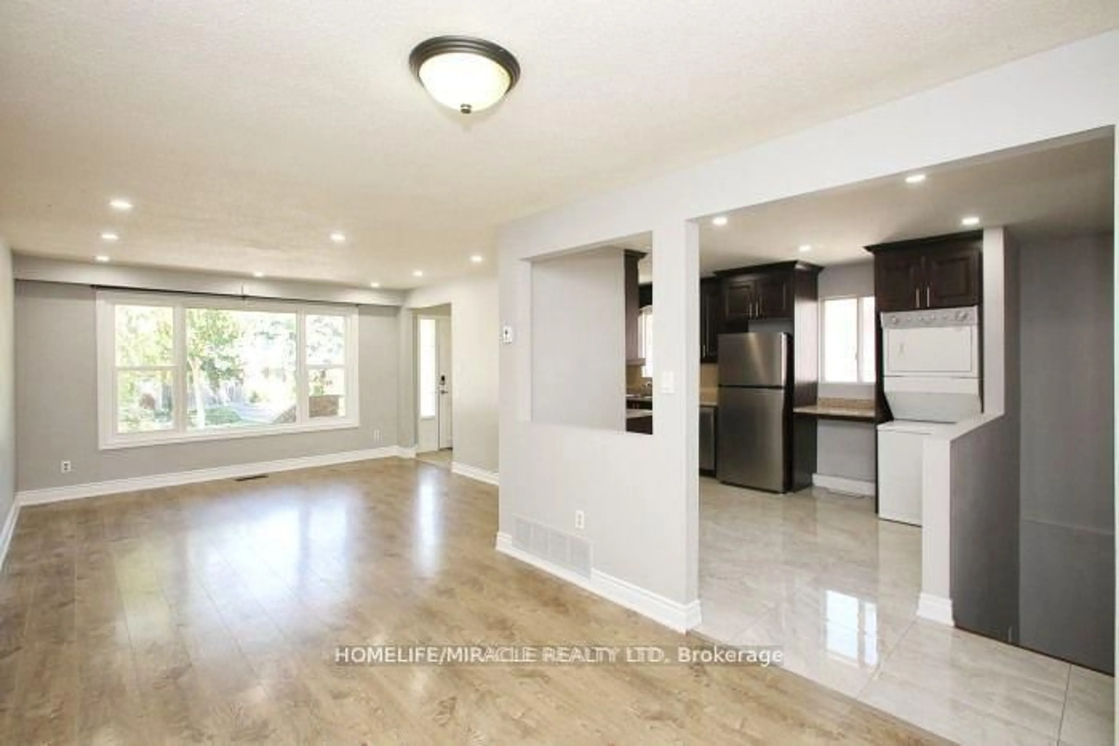 Open concept kitchen, unknown for 56 Abell Dr, Brampton Ontario L6V 2V8