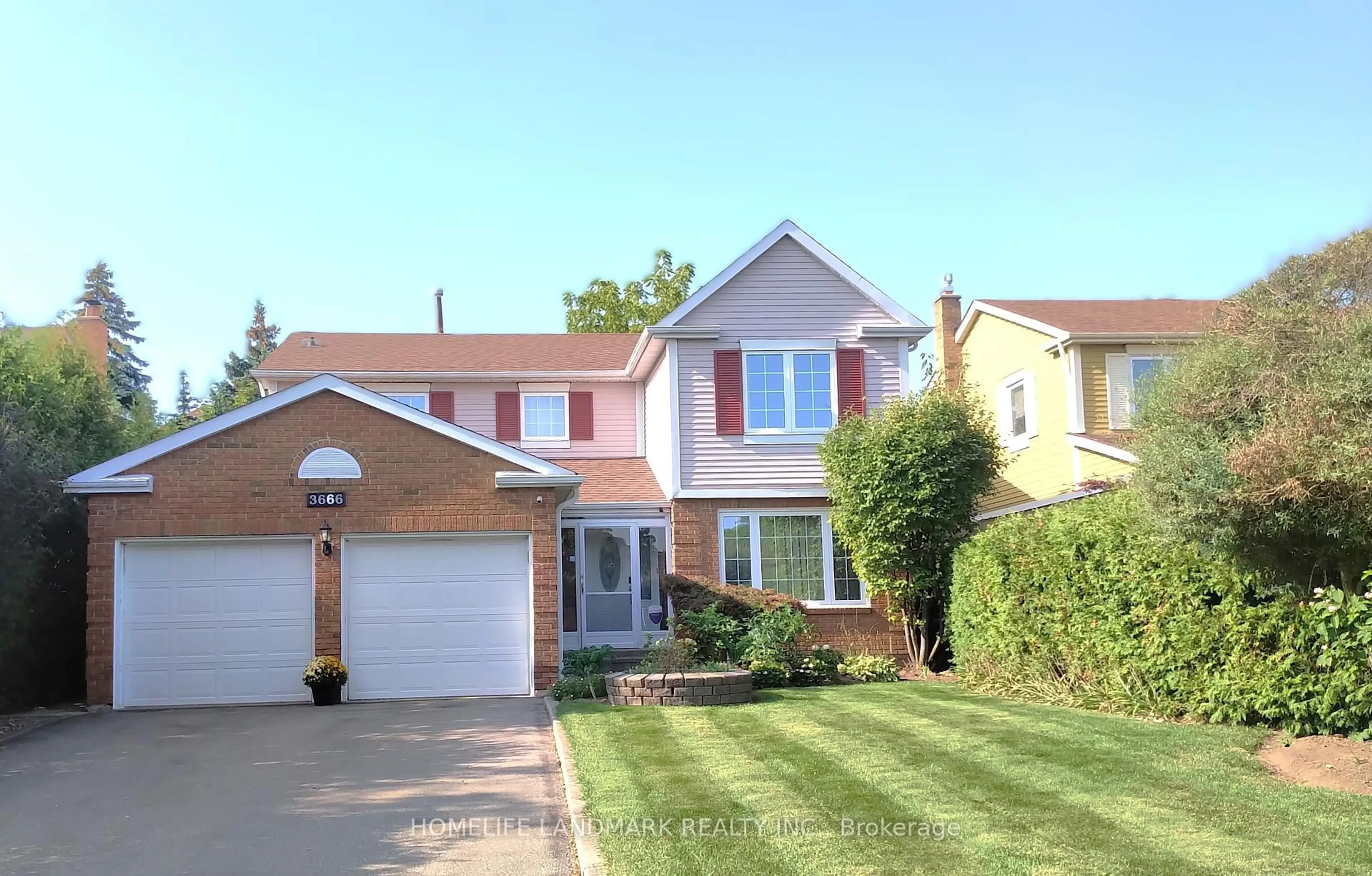 Home with brick exterior material, street for 3666 Sawmill Valley Dr, Mississauga Ontario L5L 2P6