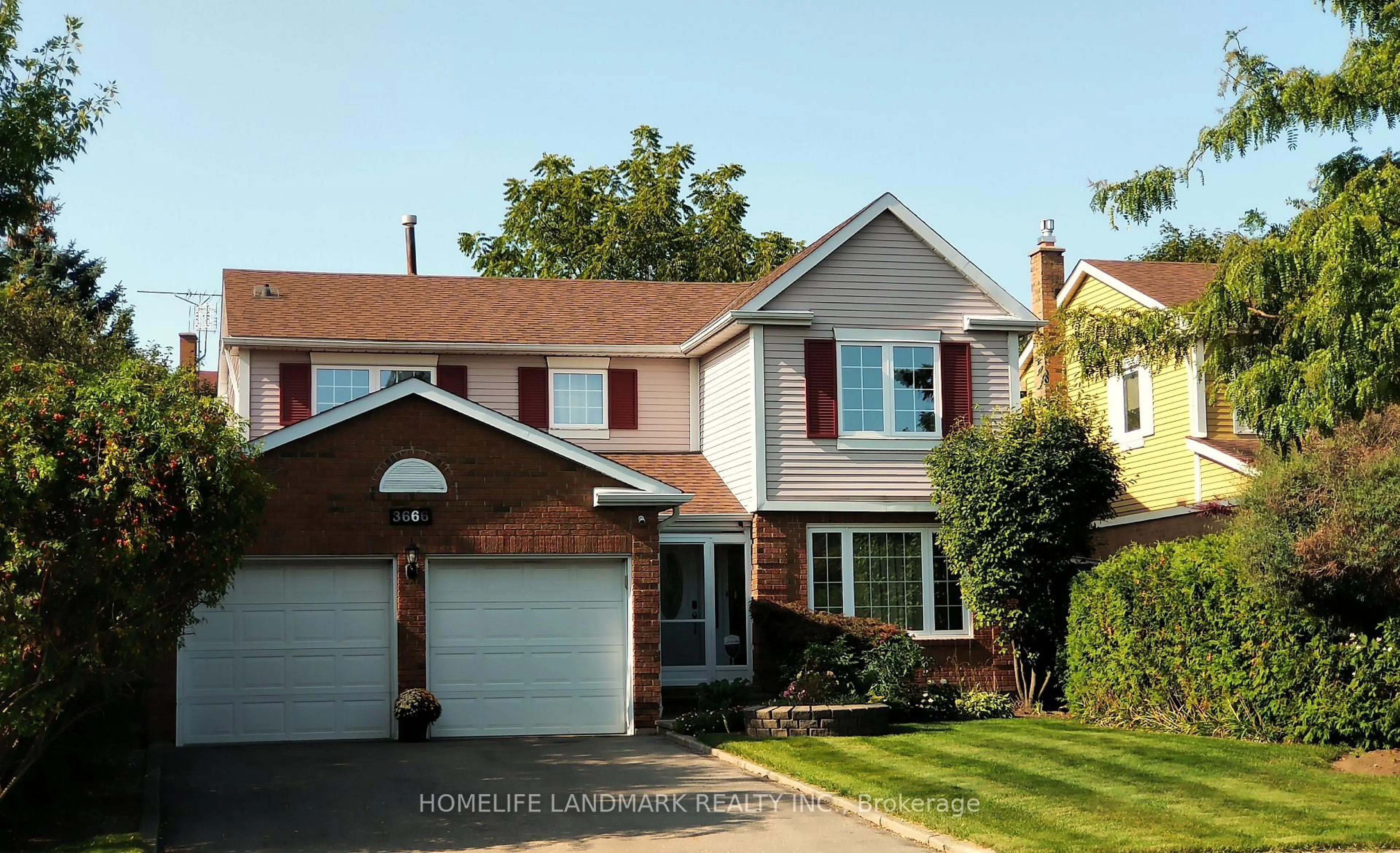 Home with brick exterior material, street for 3666 Sawmill Valley Dr, Mississauga Ontario L5L 2P6