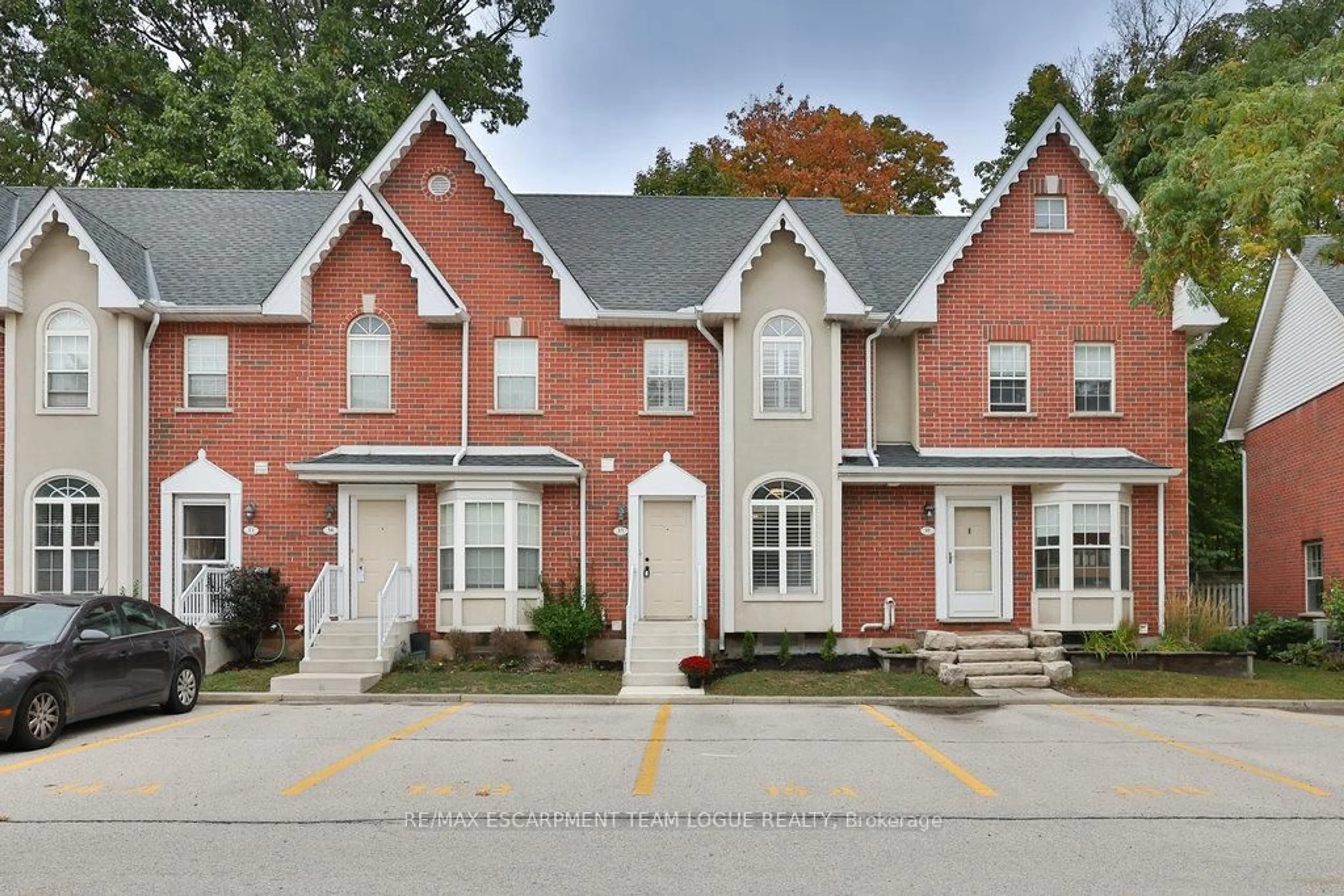 Home with brick exterior material, street for 4200 Kilmer Dr #15, Burlington Ontario L7M 4Y2