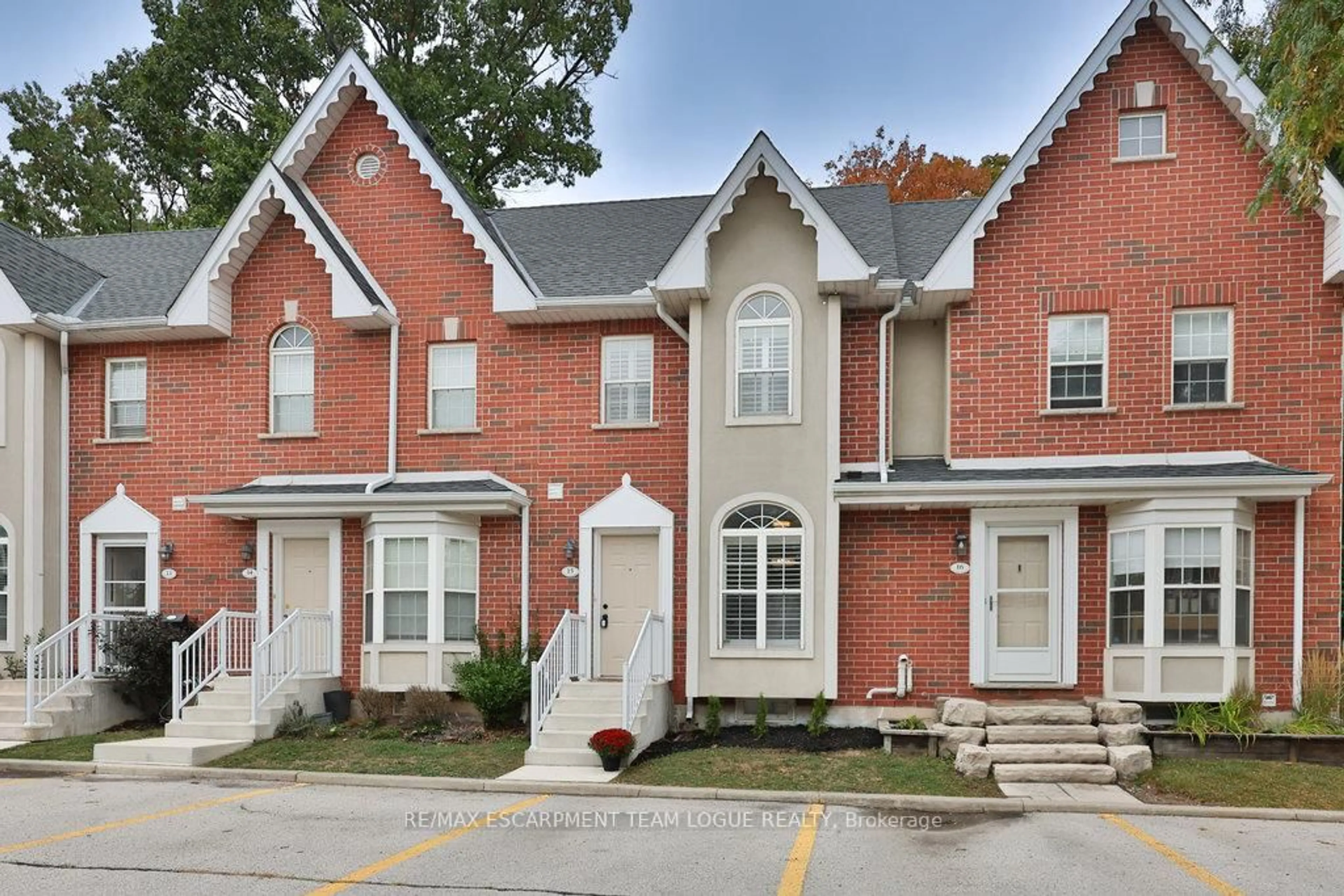 Home with brick exterior material, street for 4200 Kilmer Dr #15, Burlington Ontario L7M 4Y2