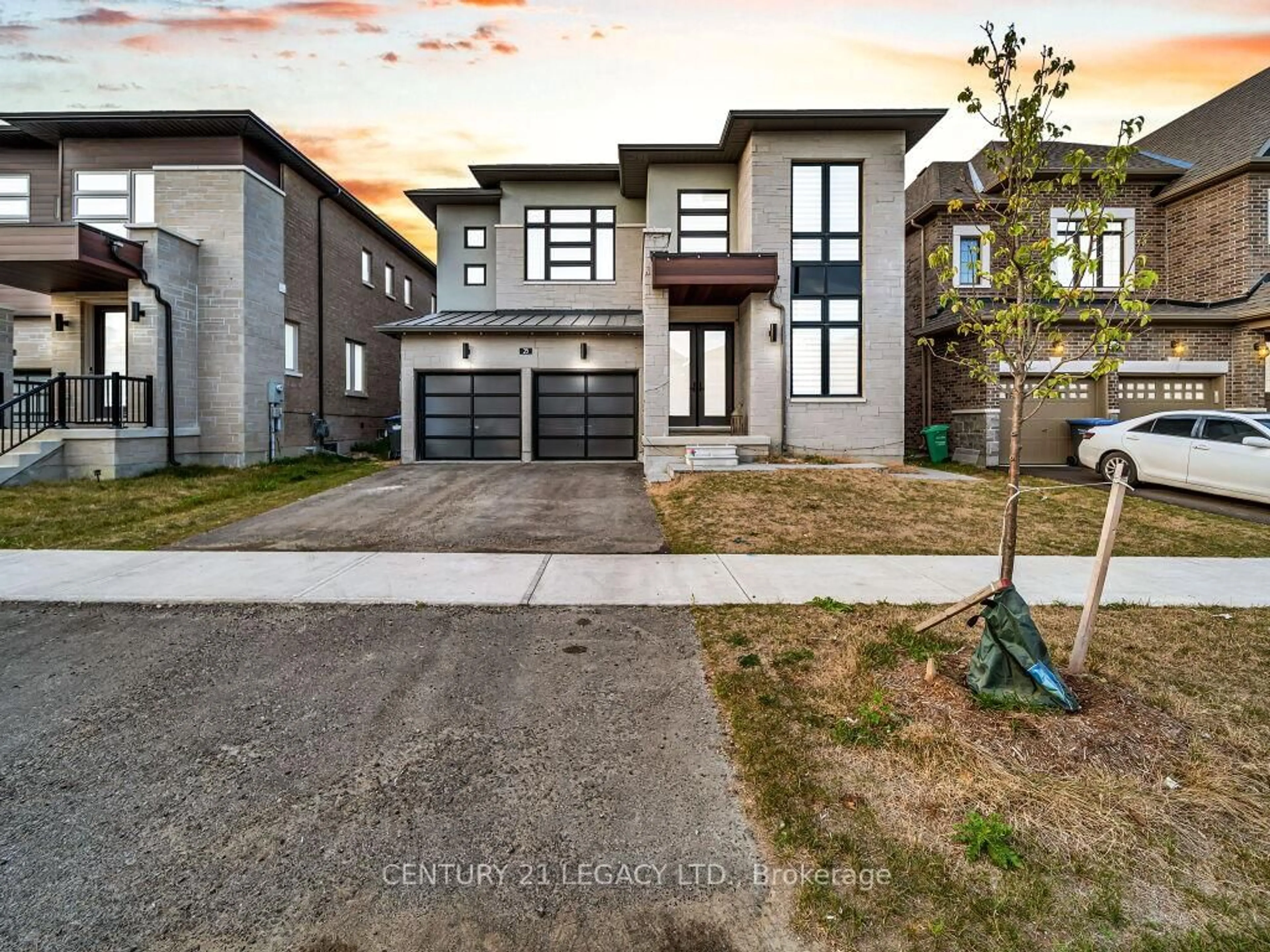 Home with brick exterior material, street for 23 Duxbury Rd, Brampton Ontario L6R 4E3
