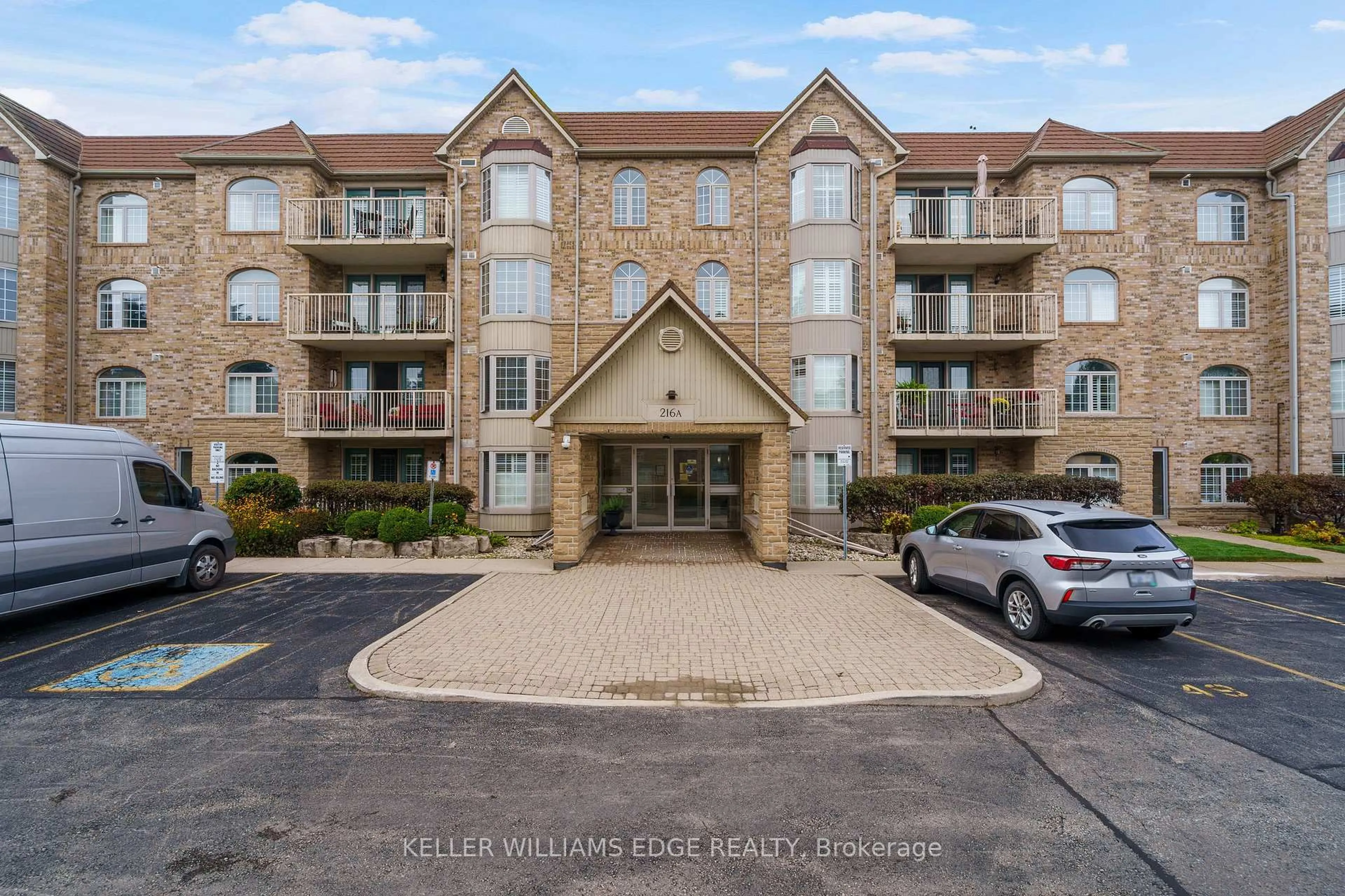 Unknown for 216 Plains Rd #A304, Burlington Ontario L7T 4K8