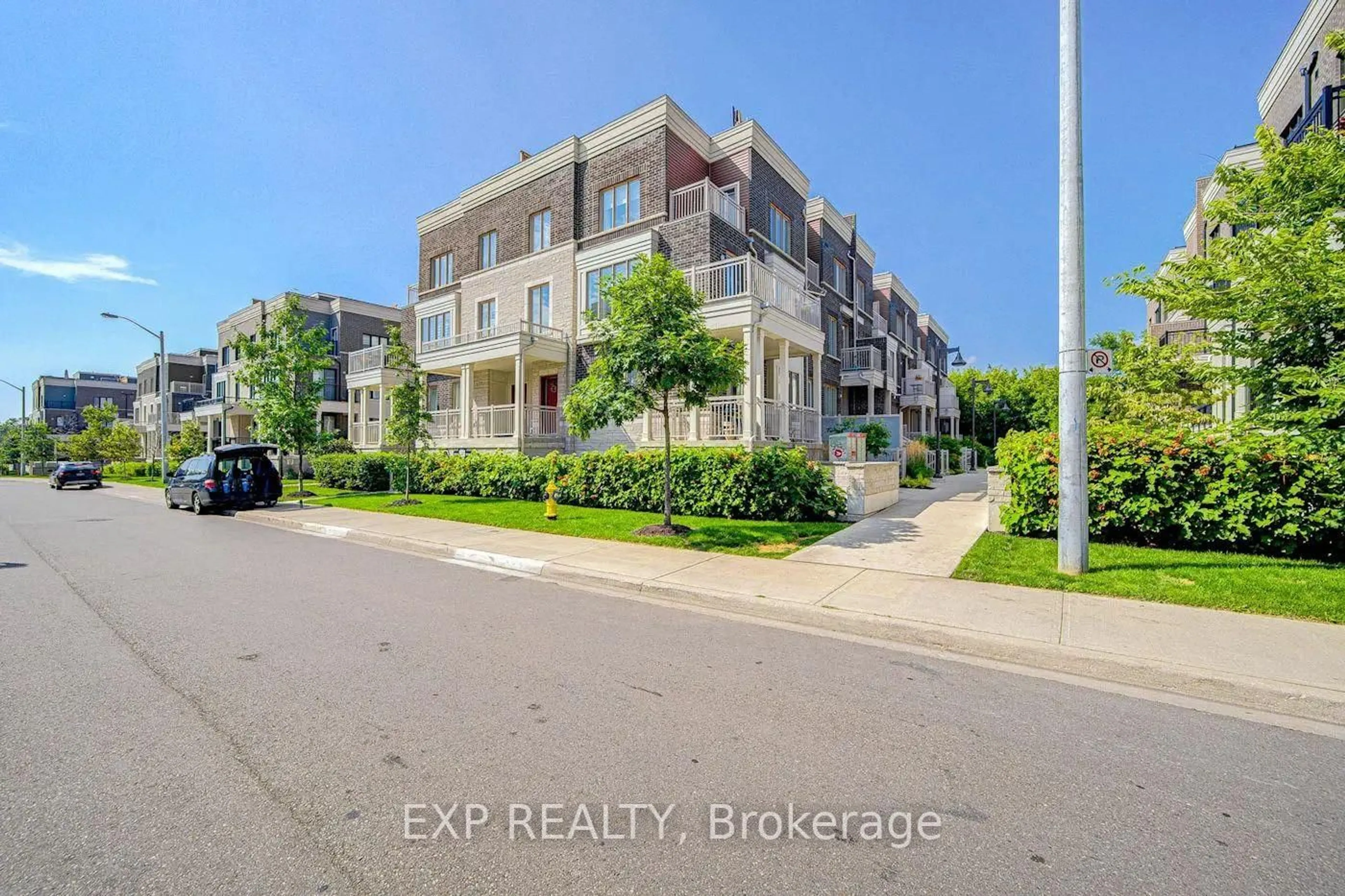 A pic from outside/outdoor area/front of a property/back of a property/a pic from drone, street for 140 Long Branch Ave #11, Toronto Ontario M8W 0A9