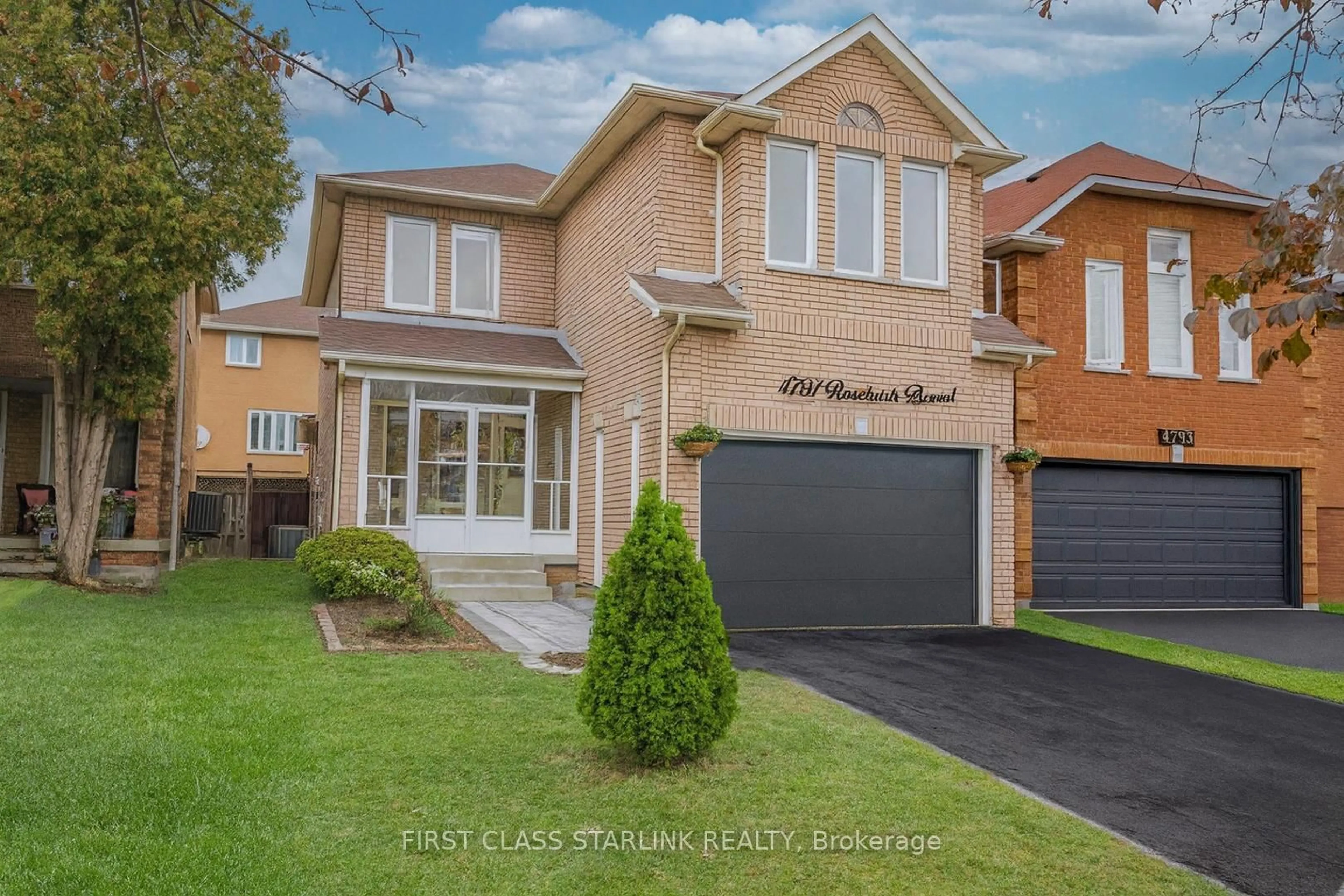 Home with brick exterior material, street for 4797 Rosebush Rd, Mississauga Ontario L5M 5N2
