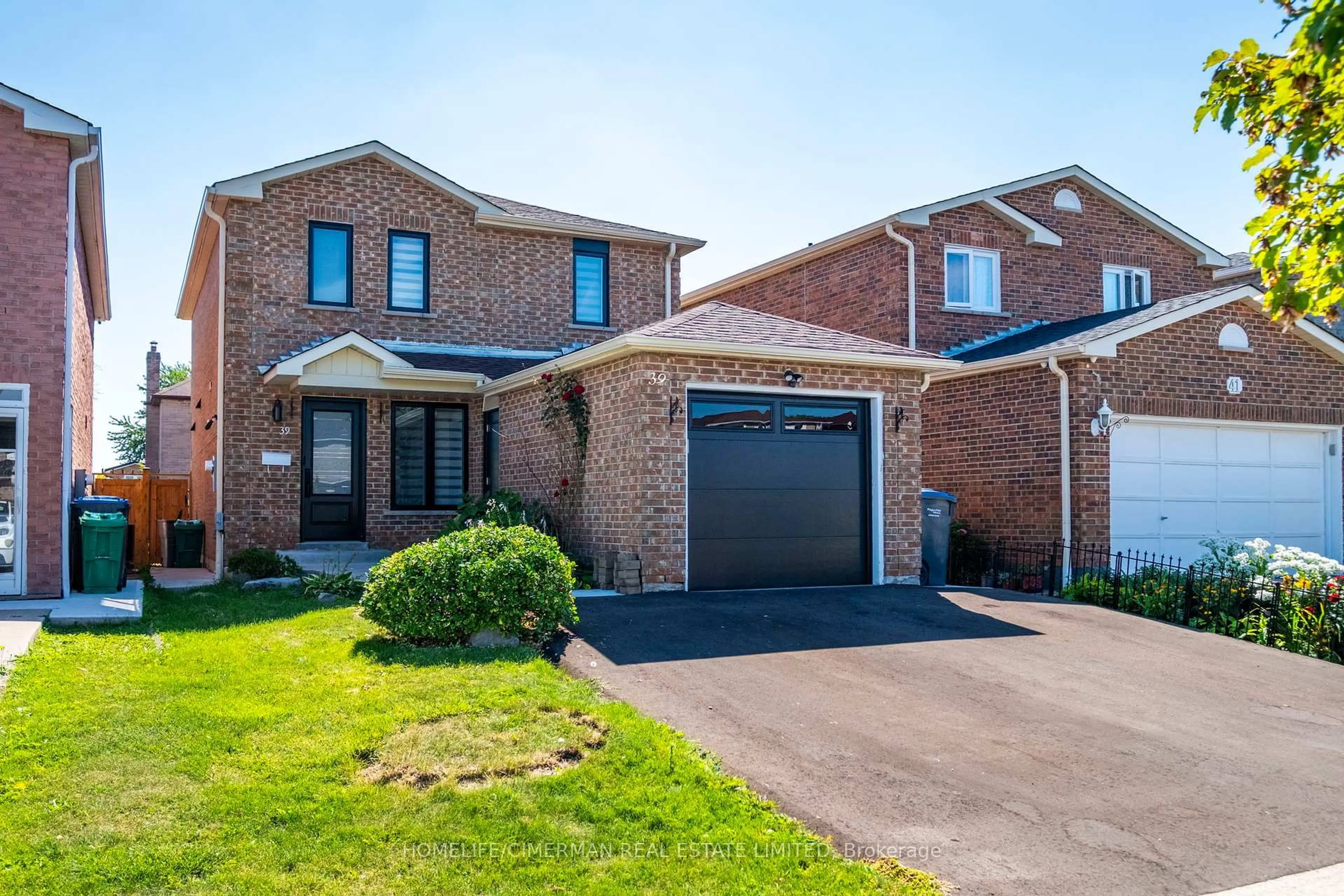 Home with brick exterior material, street for 39 Stanwell Dr, Brampton Ontario L6Z 3Y8