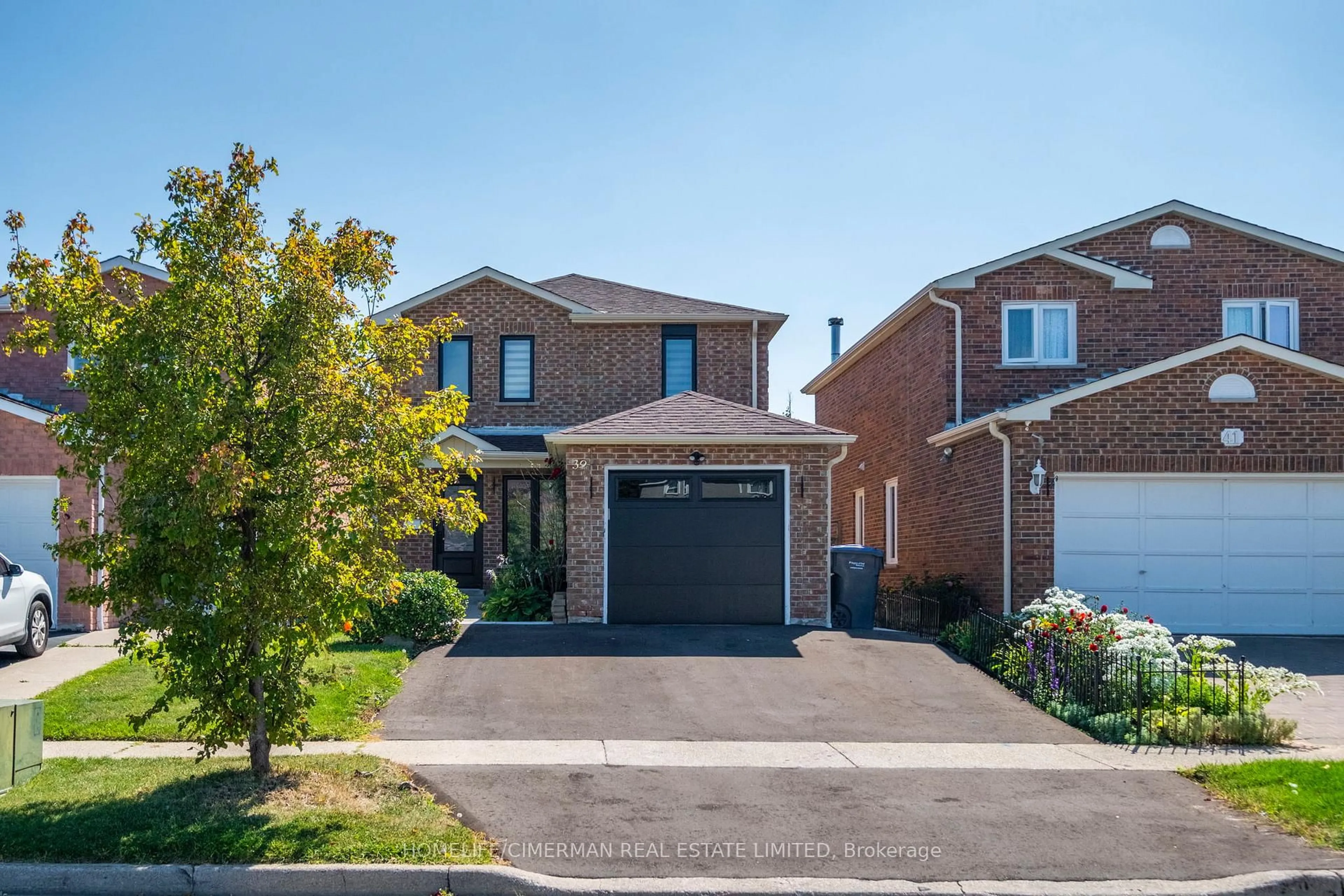 Home with brick exterior material, street for 39 Stanwell Dr, Brampton Ontario L6Z 3Y8