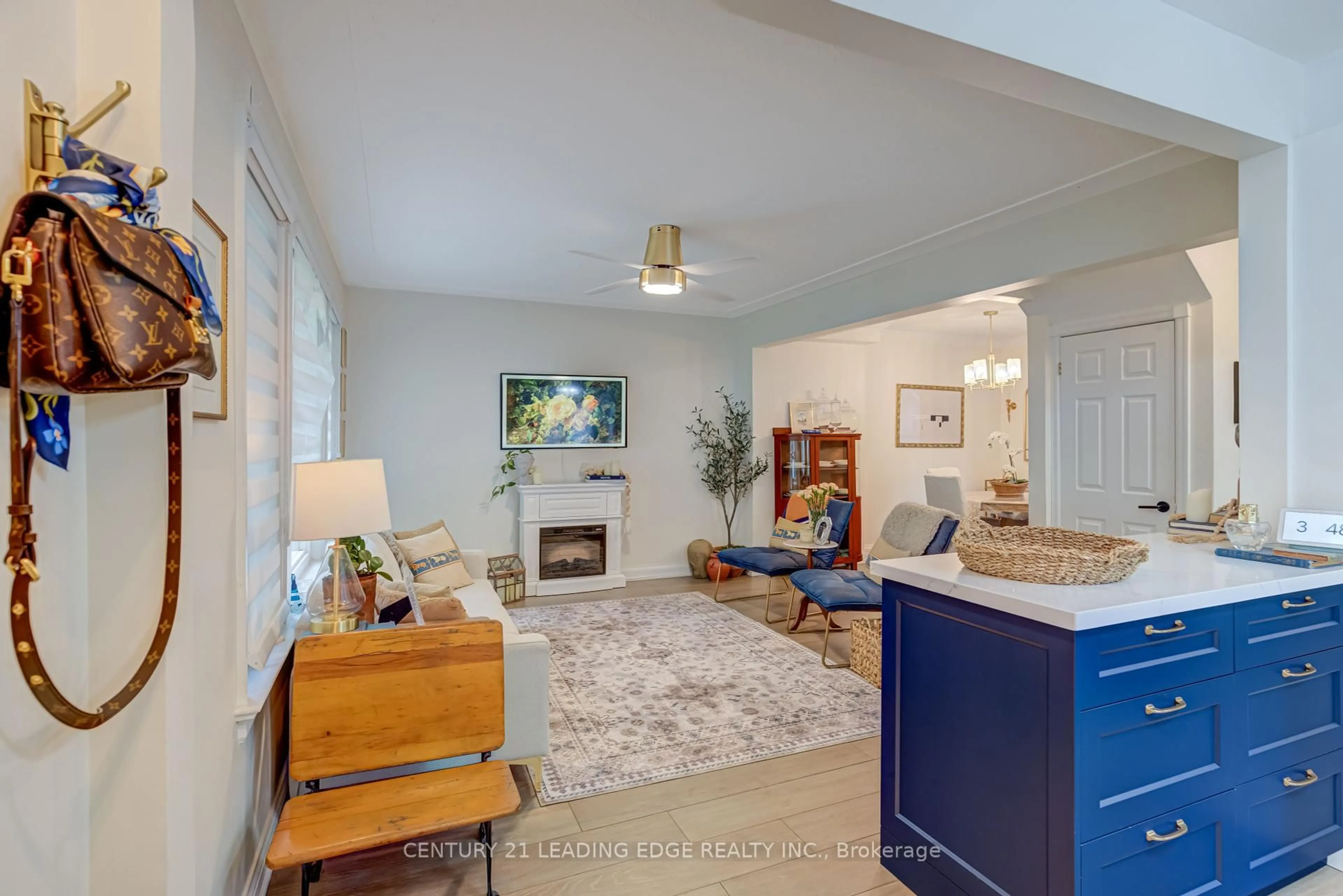 Living room with furniture, unknown for 52 Green Lanes, Toronto Ontario M8Z 4V7
