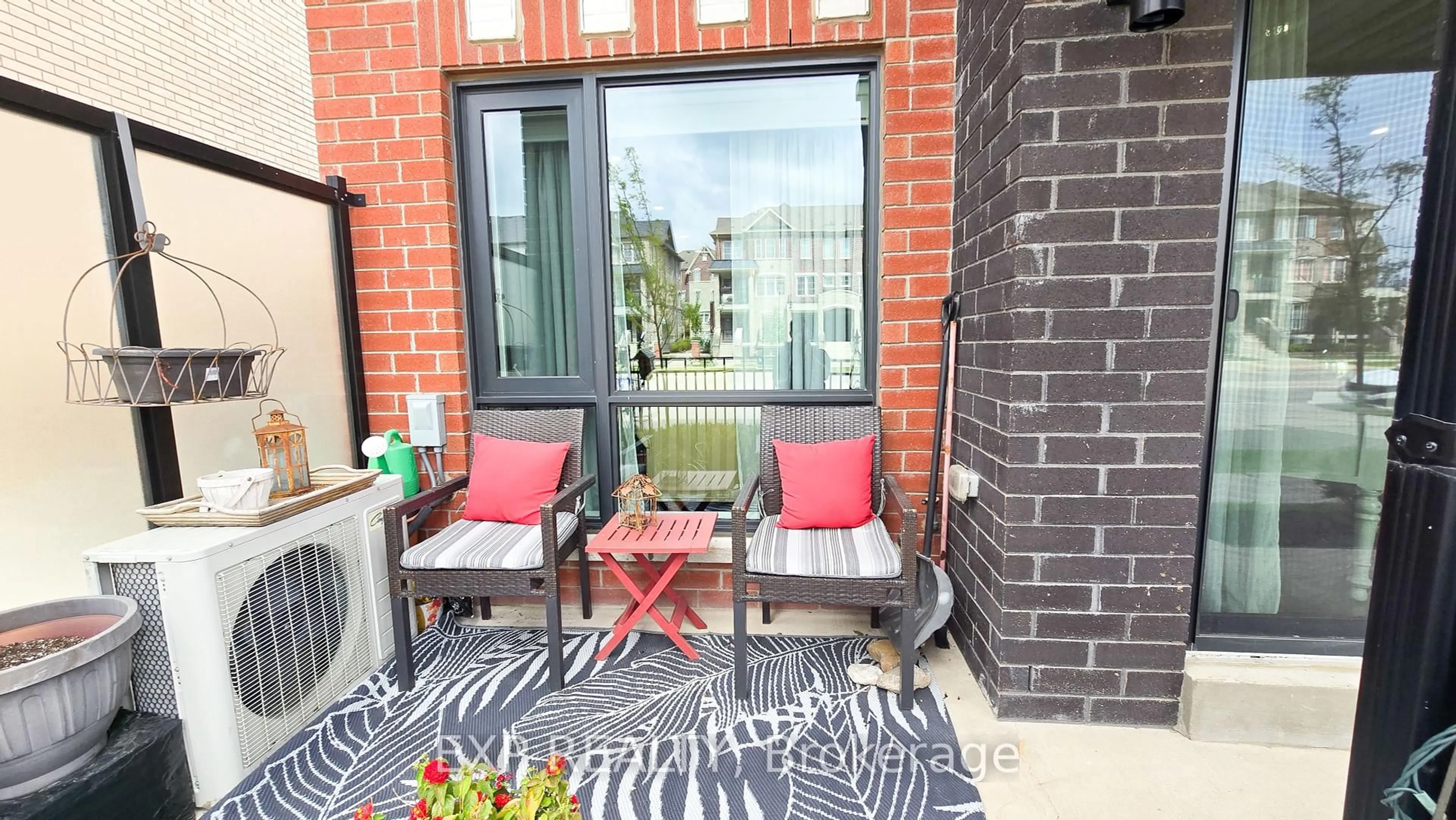 Patio, street for 100 Dufay Rd #41, Brampton Ontario L7A 4S3