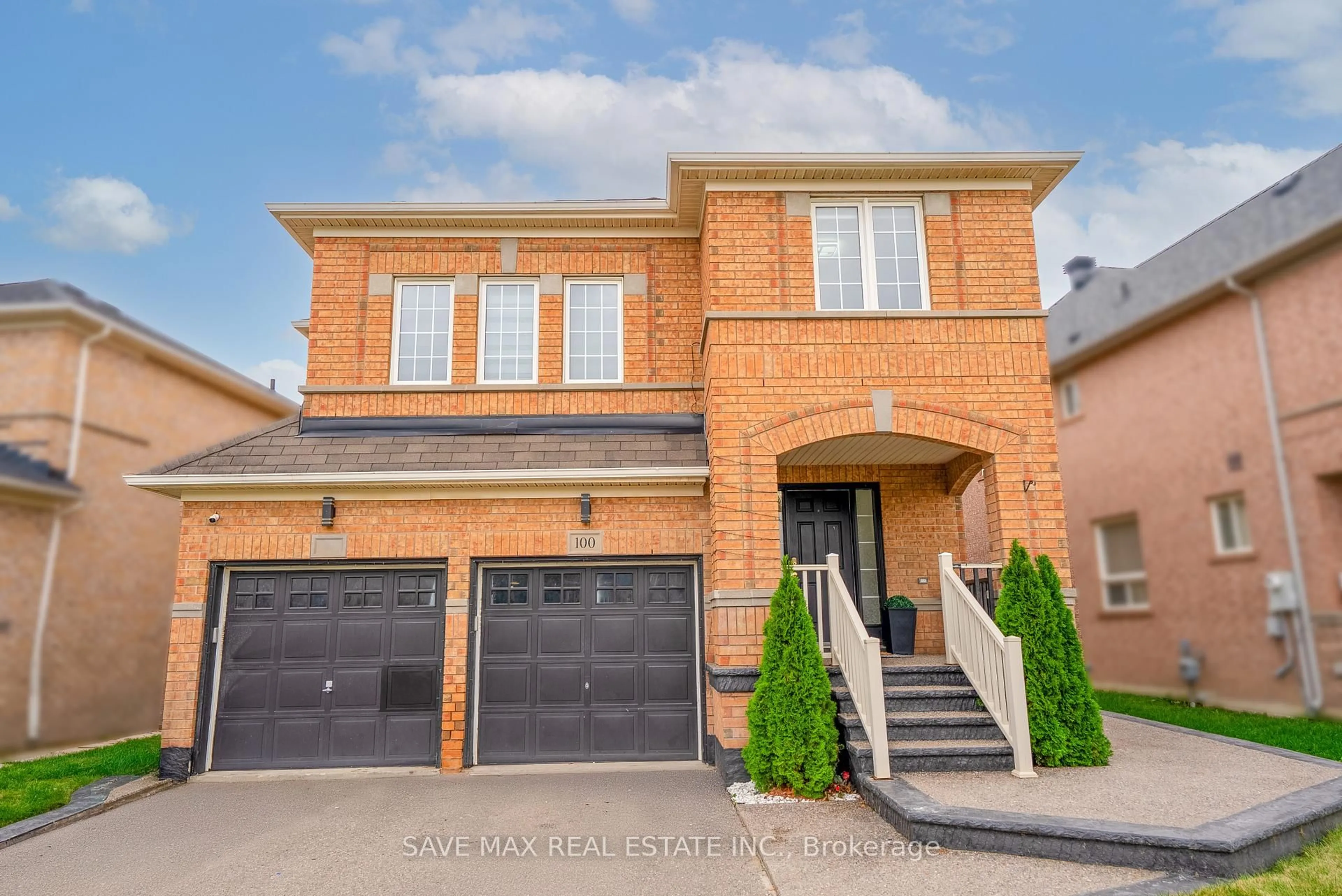Home with brick exterior material, street for 100 Crown Victoria Dr, Brampton Ontario L7A 3X6