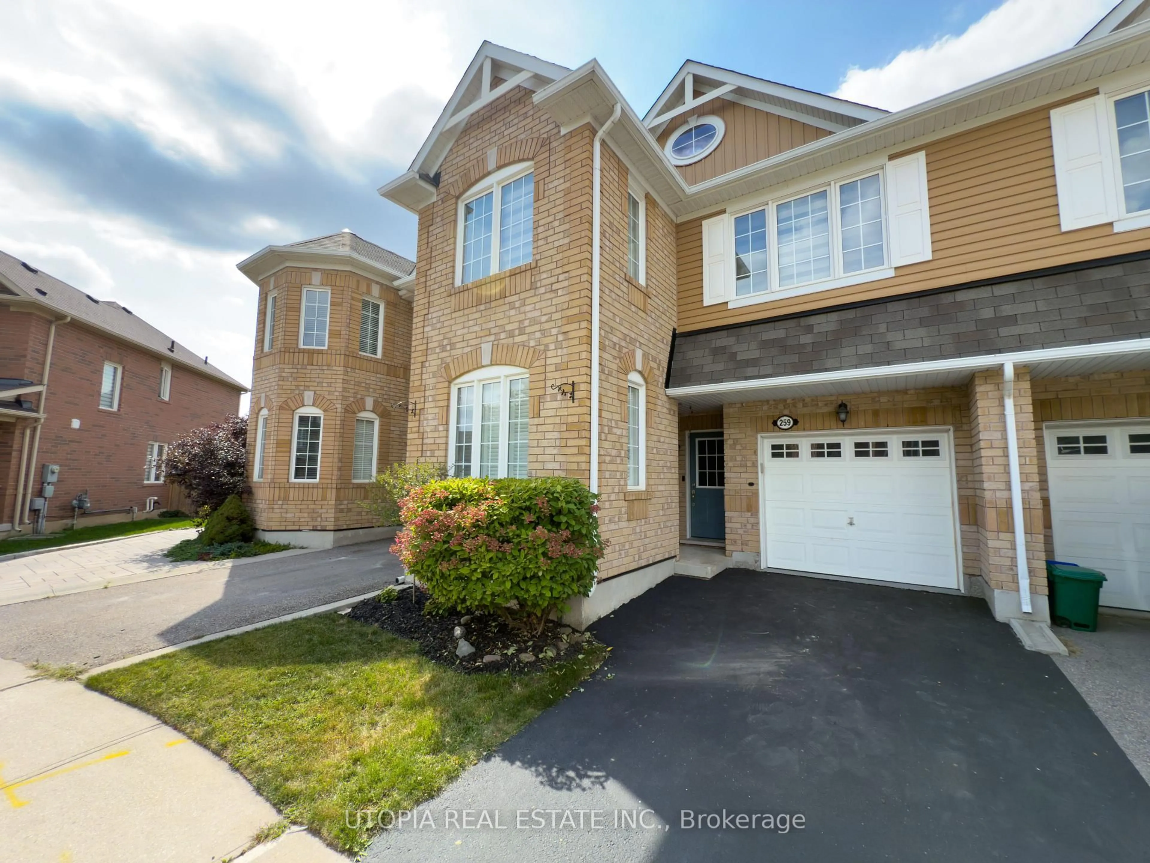 Home with brick exterior material, street for 259 Mortimer Cres, Milton Ontario L9T 7B6