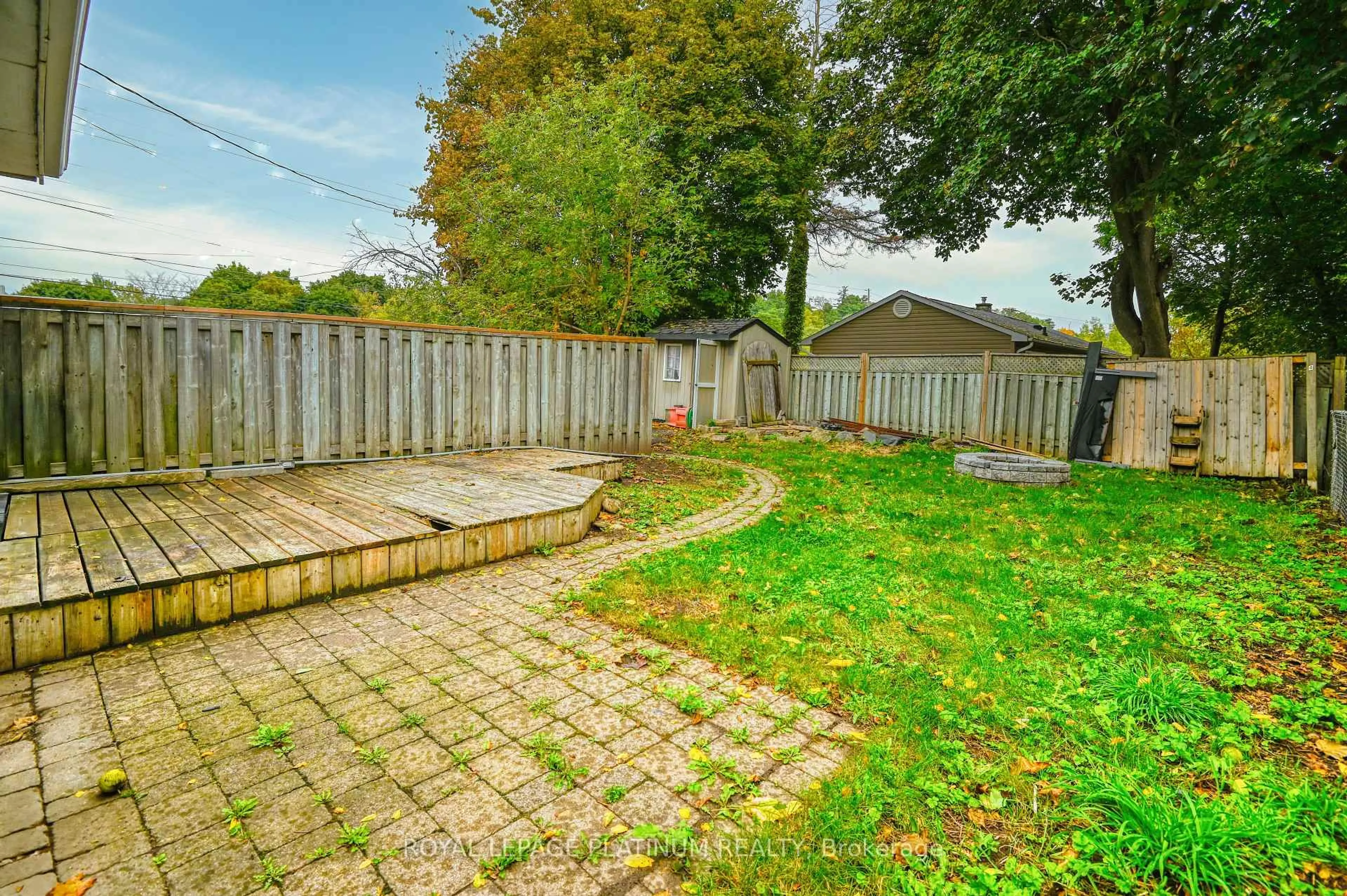 Patio, street for 4 Adamson St, Halton Hills Ontario L0P 0A2