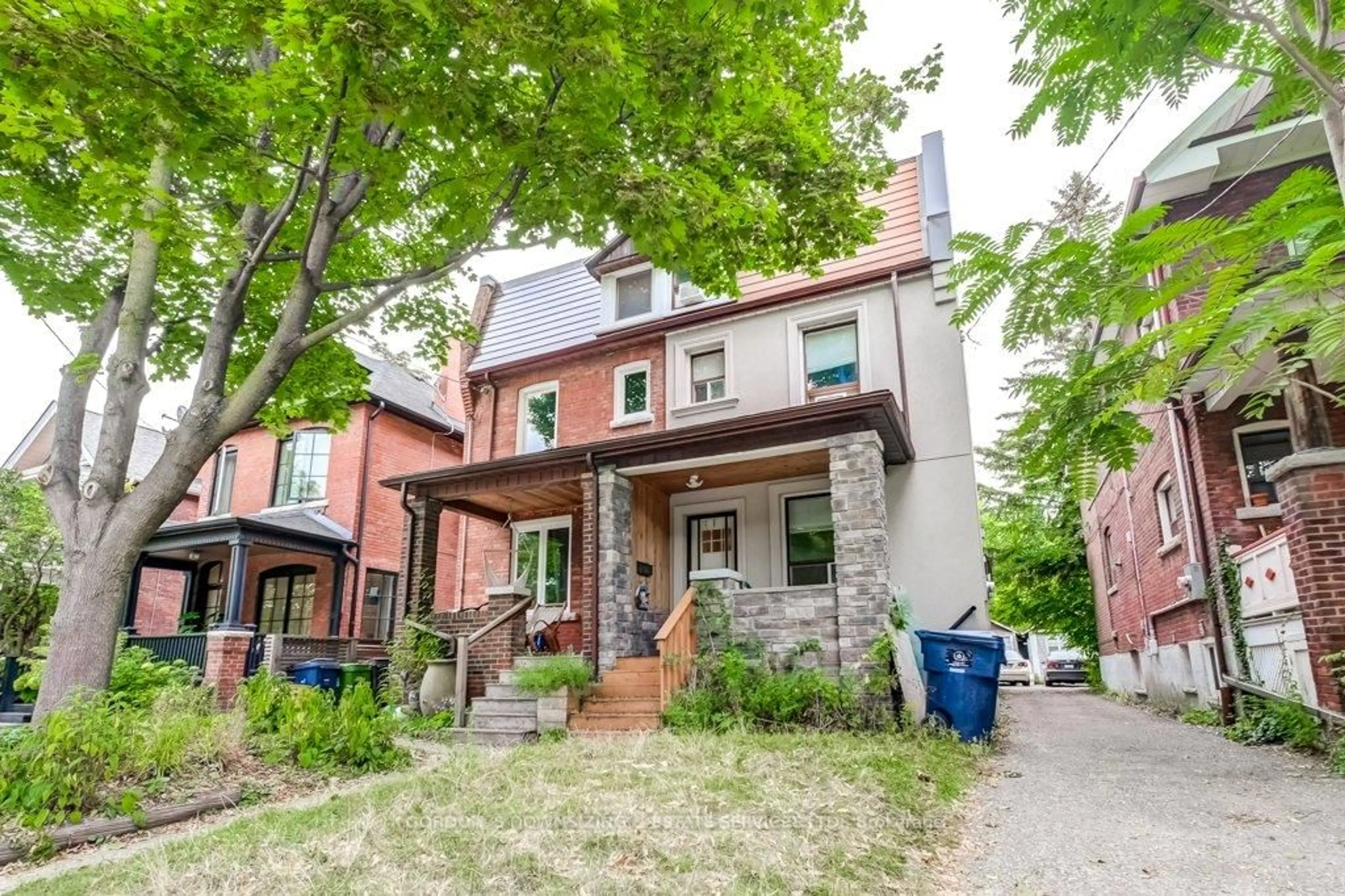 Home with brick exterior material, street for 112 Wright Ave, Toronto Ontario M6R 1L2