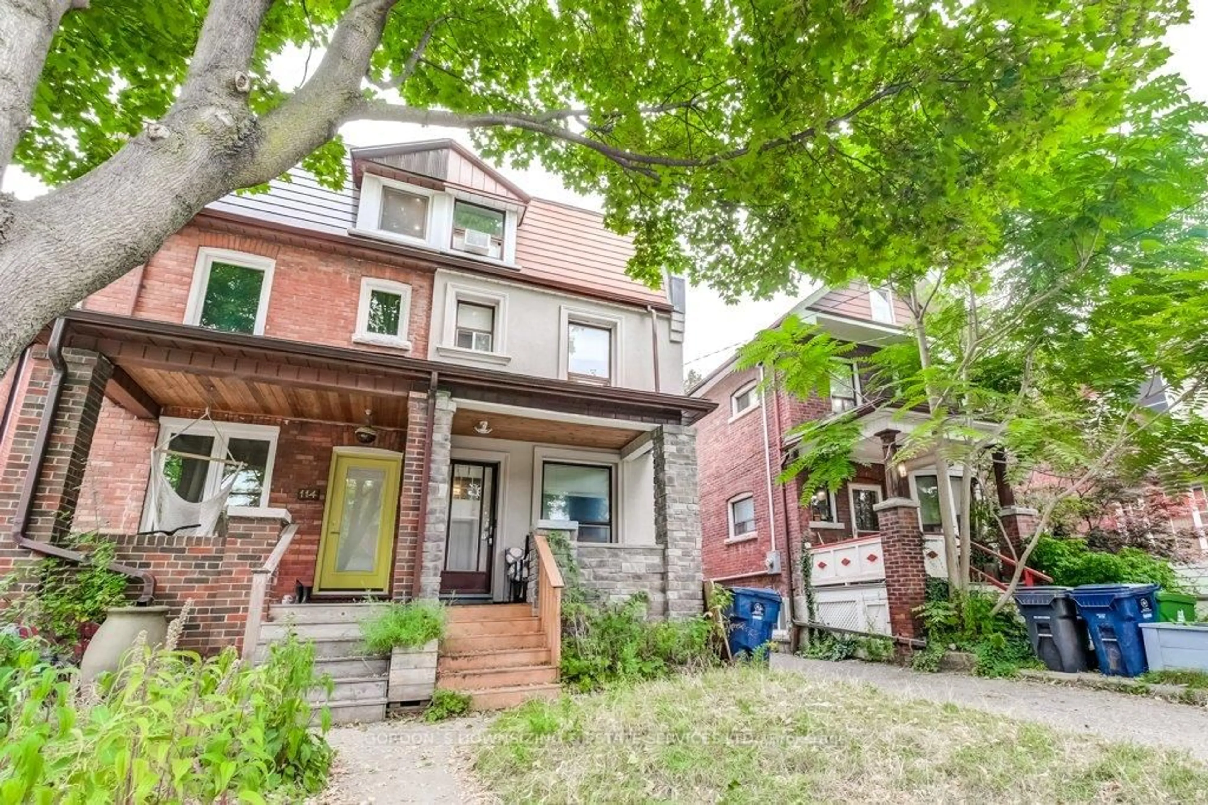 Home with brick exterior material, street for 112 Wright Ave, Toronto Ontario M6R 1L2