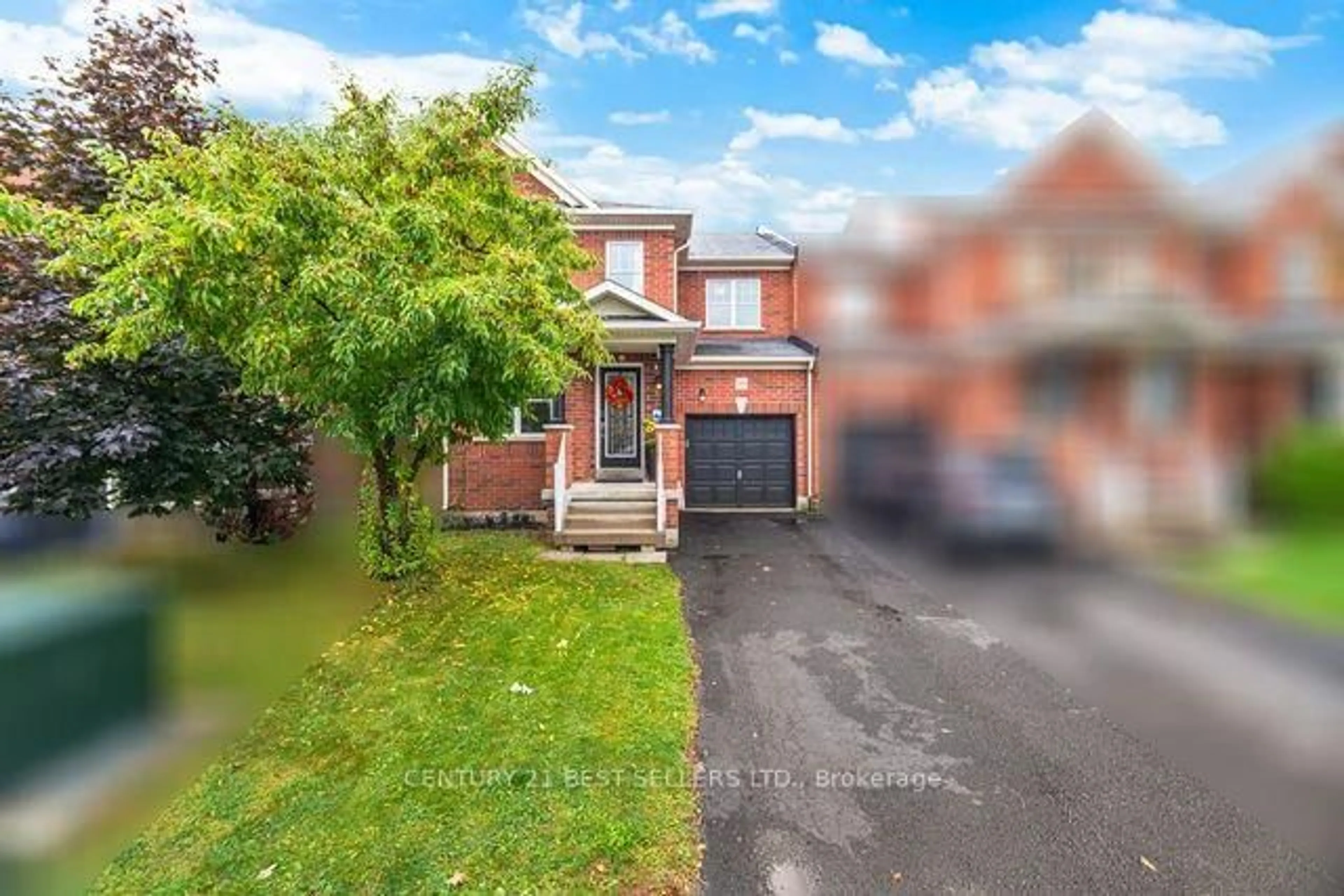 A pic from outside/outdoor area/front of a property/back of a property/a pic from drone, street for 416 Duncan Lane, Milton Ontario L9T 0V3