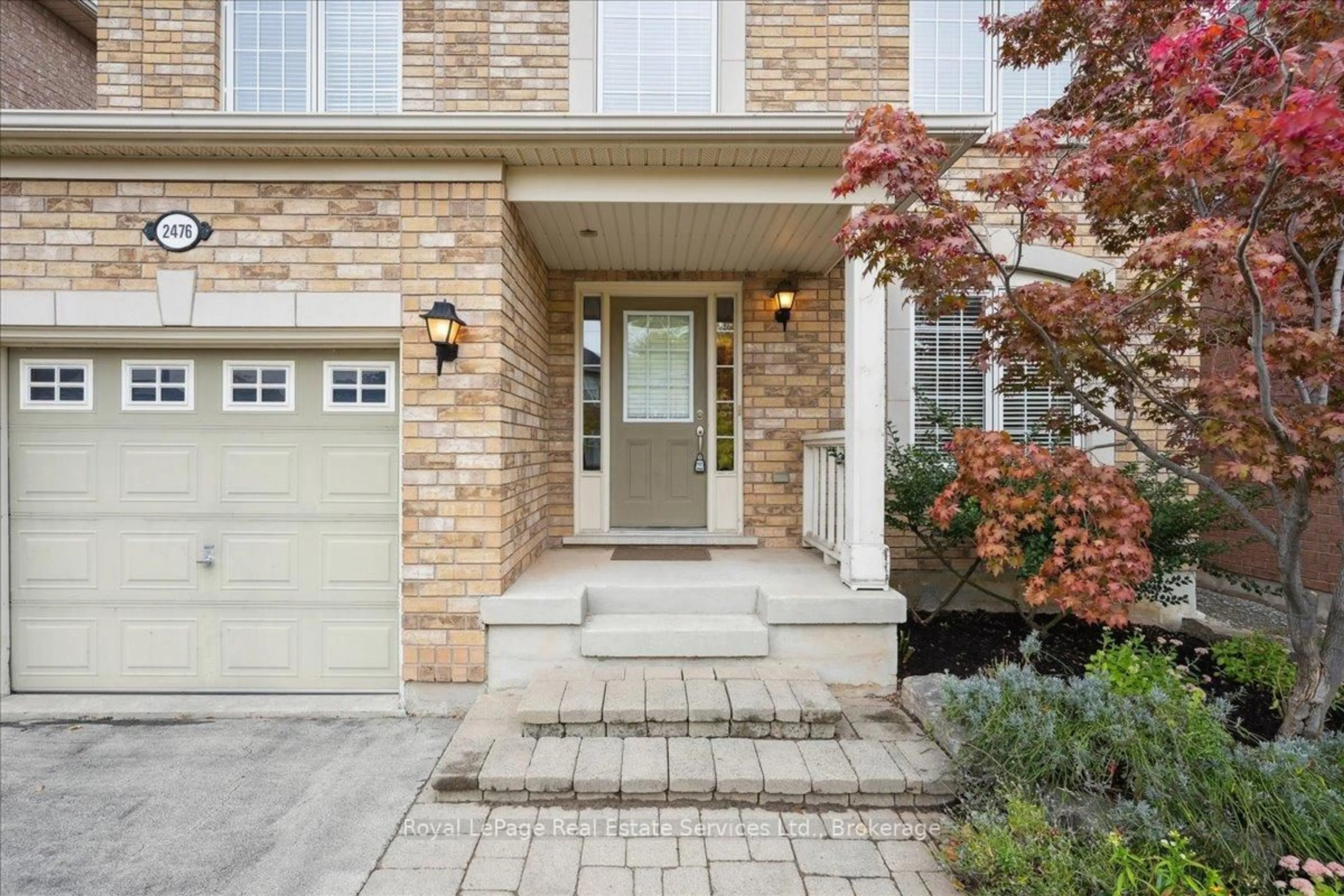 Home with brick exterior material, street for 2476 Bracken Dr, Oakville Ontario L6M 4S5