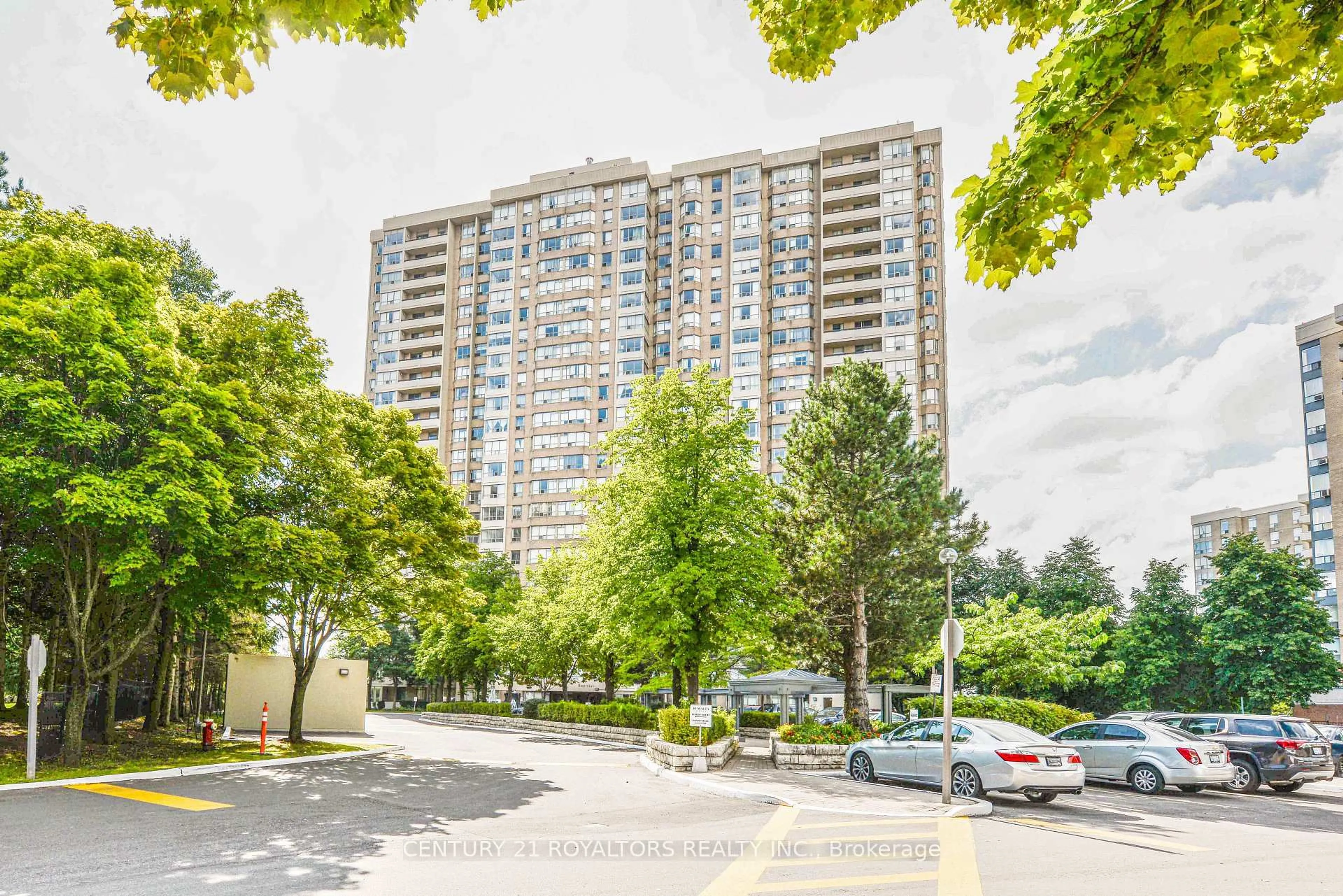 A pic from outside/outdoor area/front of a property/back of a property/a pic from drone, street for 30 Malta Ave #1602, Brampton Ontario L6Y 4S5