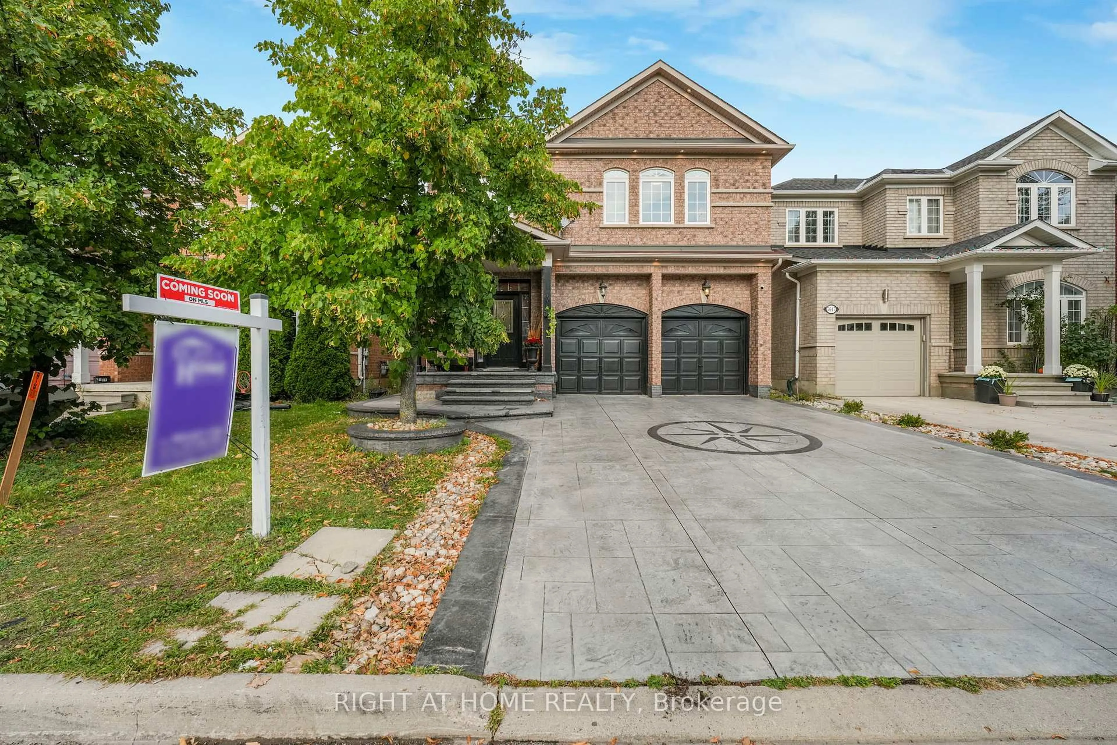 Home with brick exterior material, street for 5651 Patron cove, Mississauga Ontario L5M 7G4