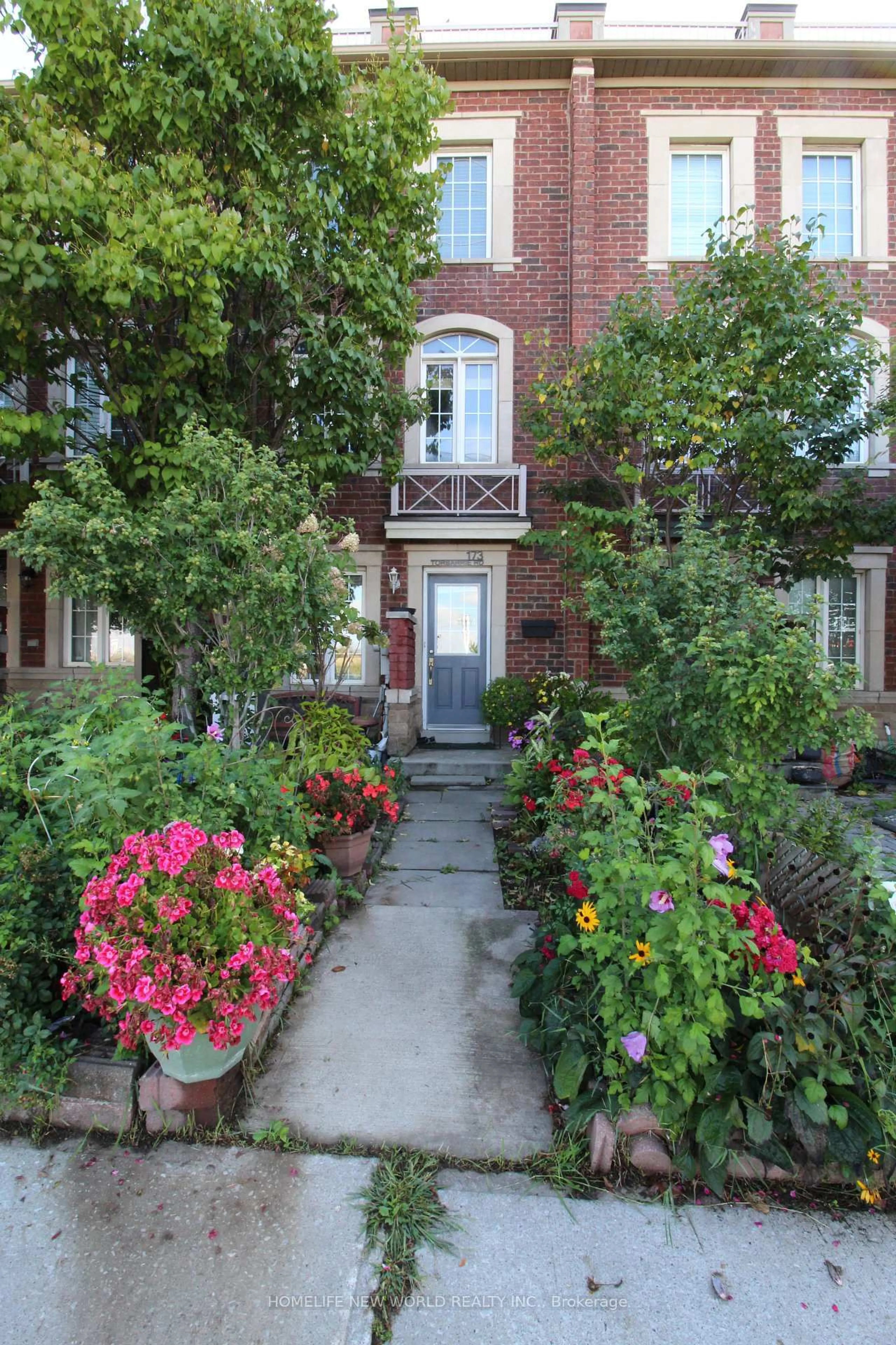 Unknown for 173 Torbarrie Rd, Toronto Ontario M3L 1G8