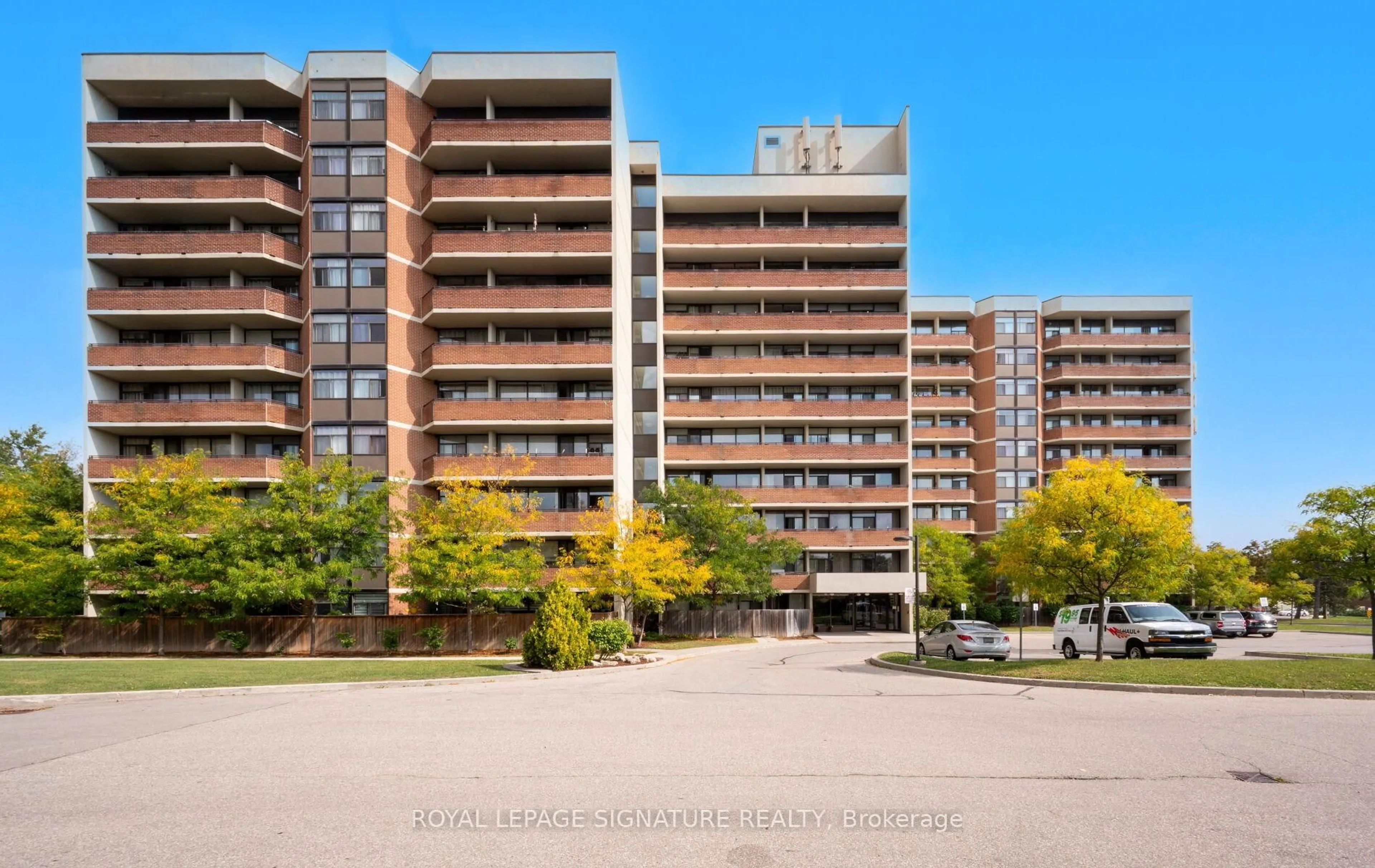 Unknown for 2301 Derry Rd #1005, Mississauga Ontario L5N 2R4