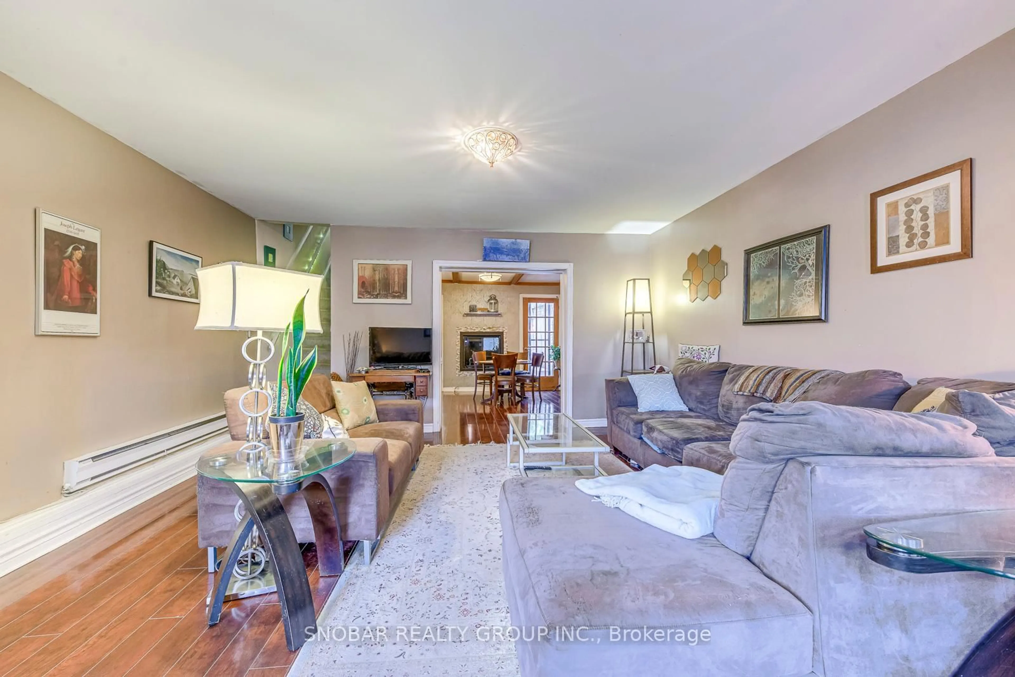 Living room with furniture, unknown for 60 Vanevery St, Toronto Ontario M8V 1Y6