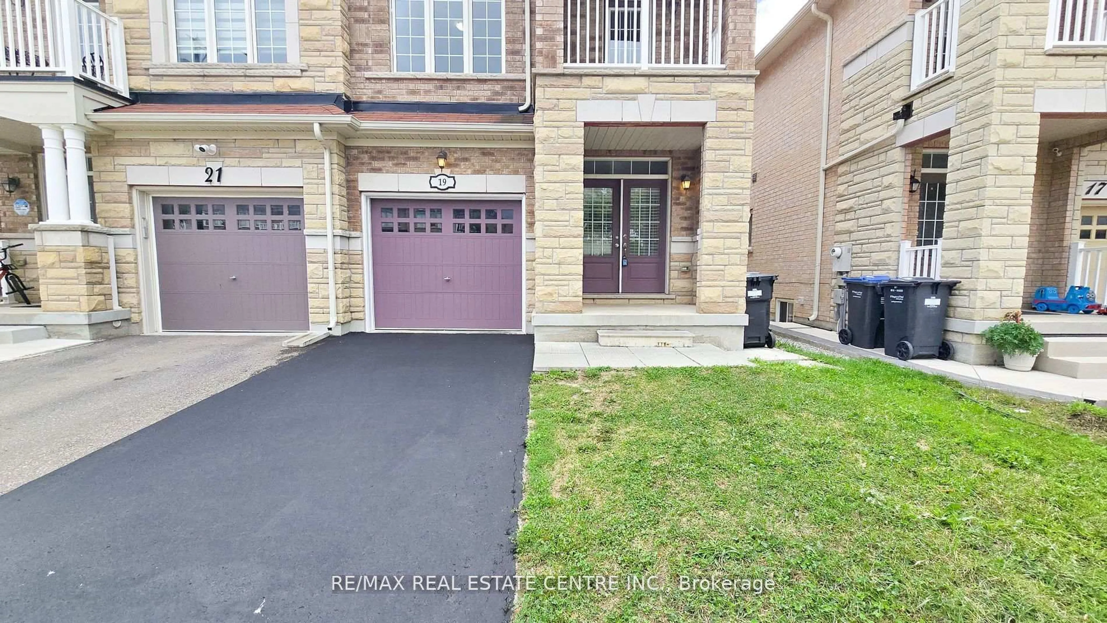Unknown for 19 Lackington St, Brampton Ontario L6X 5P1