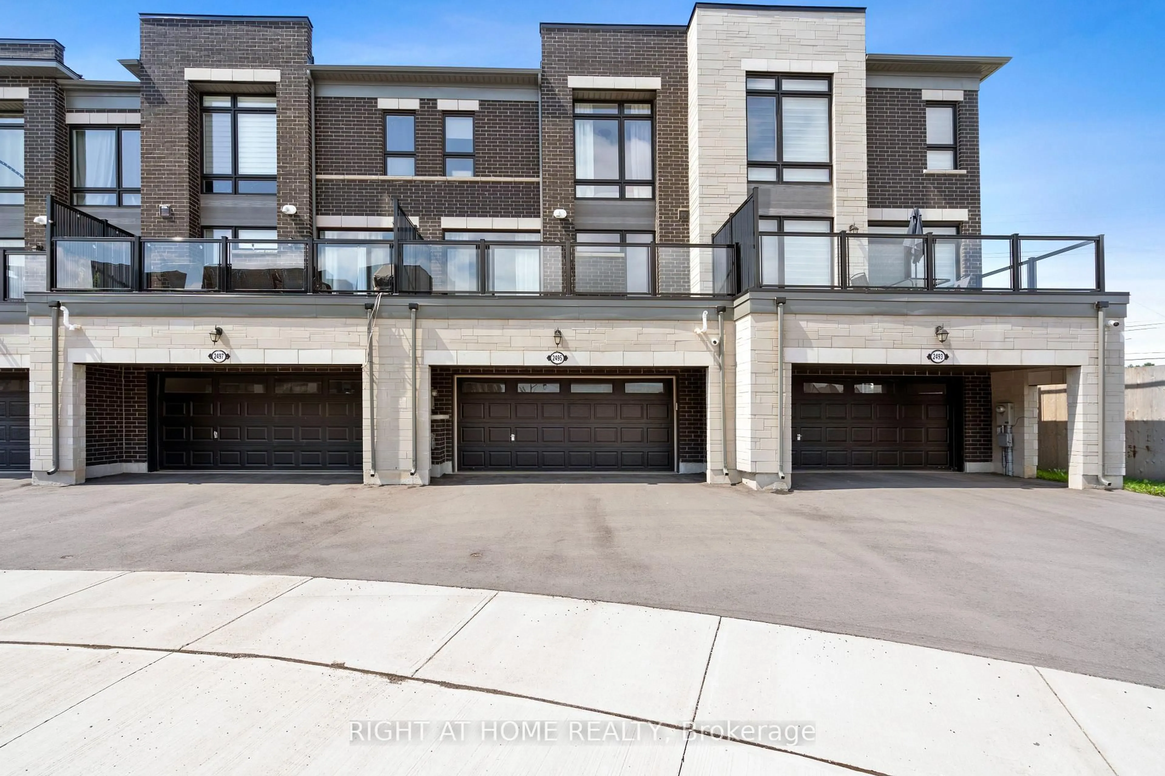 Unknown for 2495 Littlefield Cres, Oakville Ontario L6M 5L9