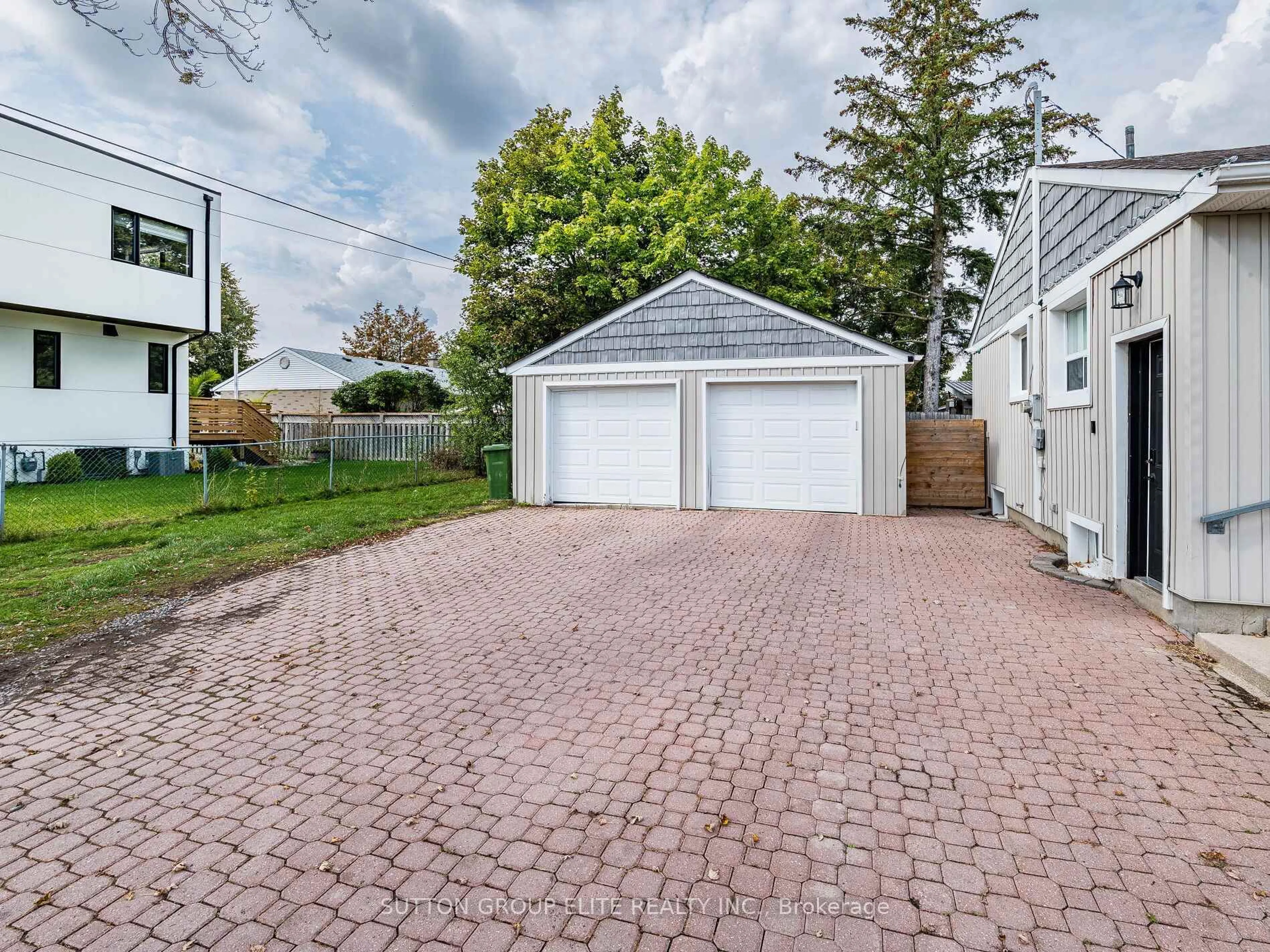 Unknown for 107 Martha St, Caledon Ontario L7E 4X5