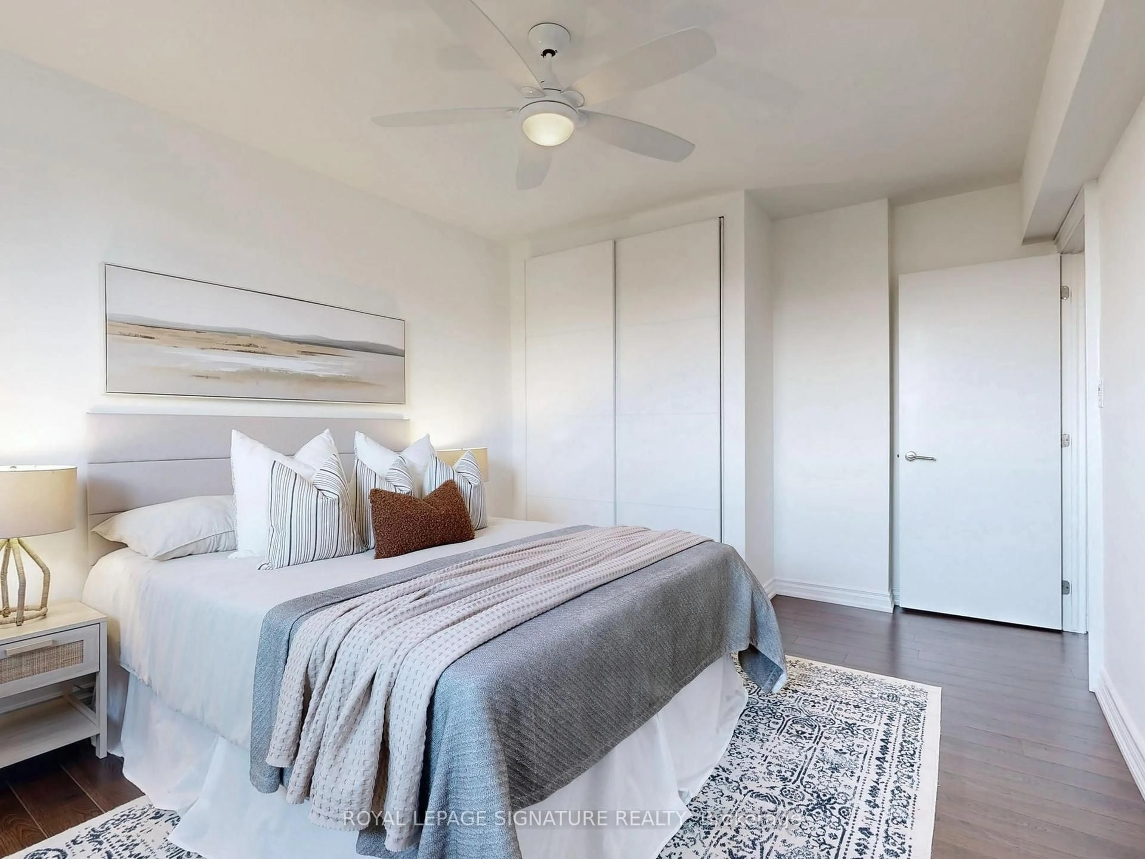 Bedroom with bed, unknown for 80 Coe Hill Dr #PH09, Toronto Ontario M6S 3C9