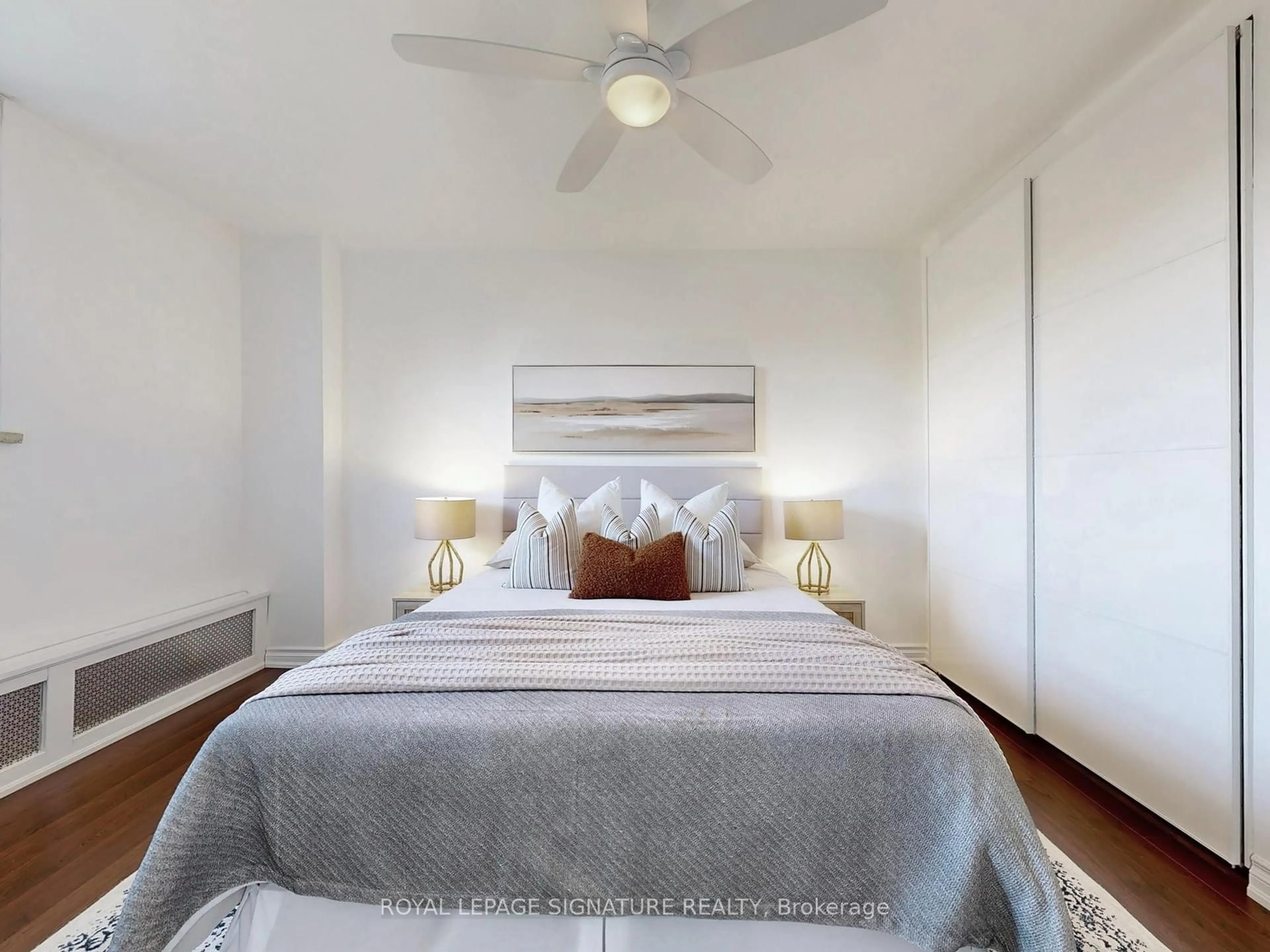 Bedroom with bed, unknown for 80 Coe Hill Dr #PH09, Toronto Ontario M6S 3C9