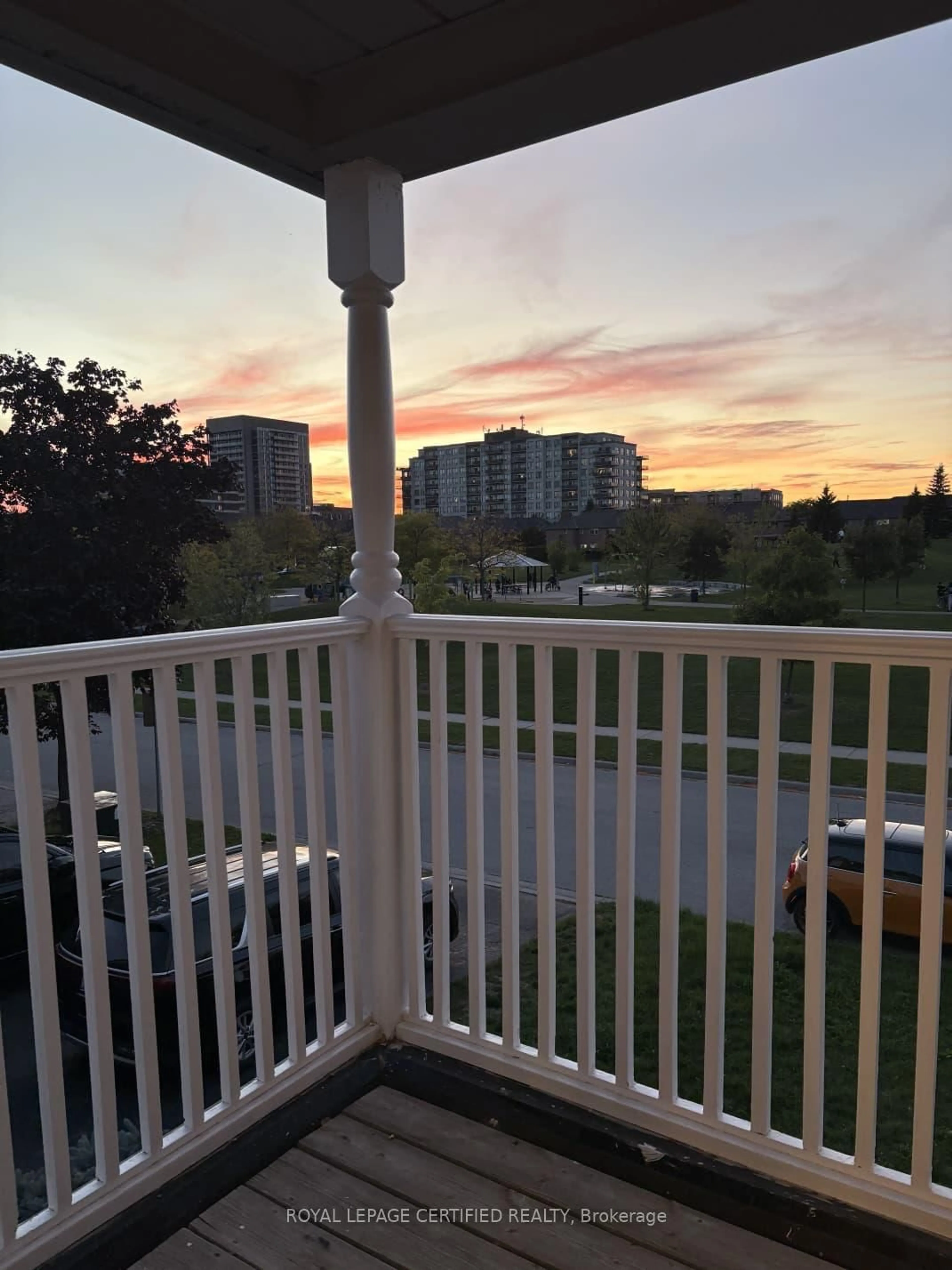 Balcony in the apartment, city buildings view from balcony for 5126 Des Jardines Dr, Burlington Ontario L7L 6L7