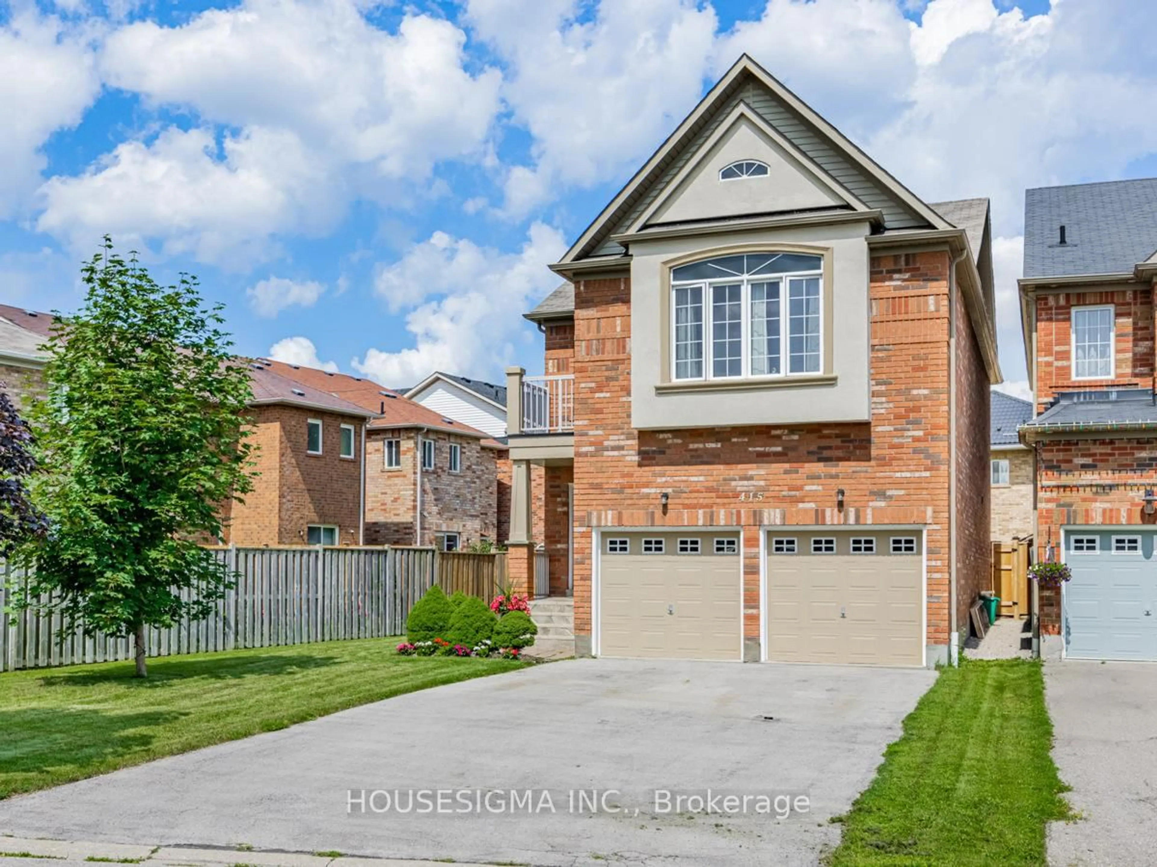 Home with brick exterior material, street for 415 Hillbury Dr, Mississauga Ontario L5R 0B2