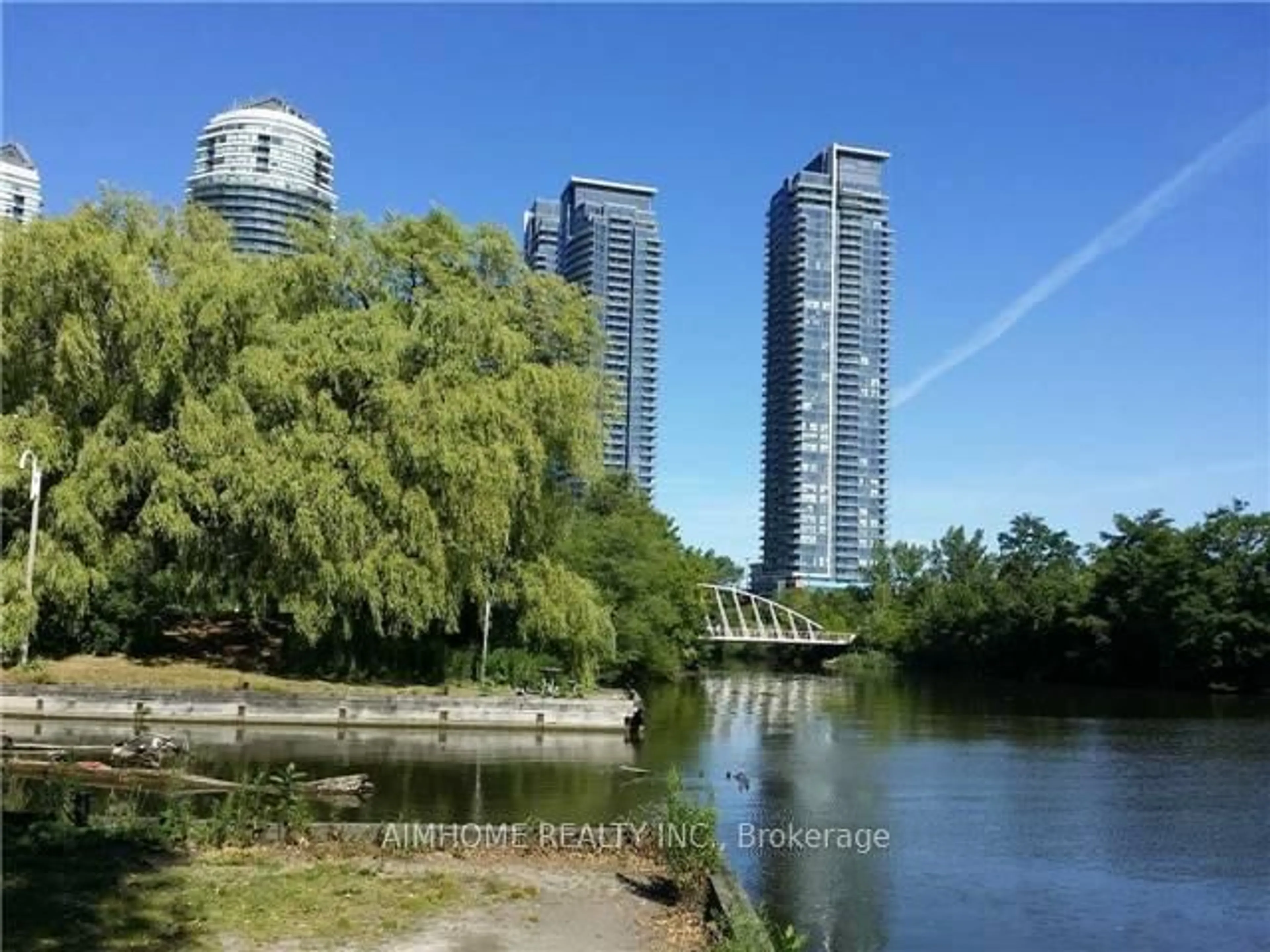 Blurry image for 2200 Lake Shore Blvd #4601, Toronto Ontario M8V 1A4