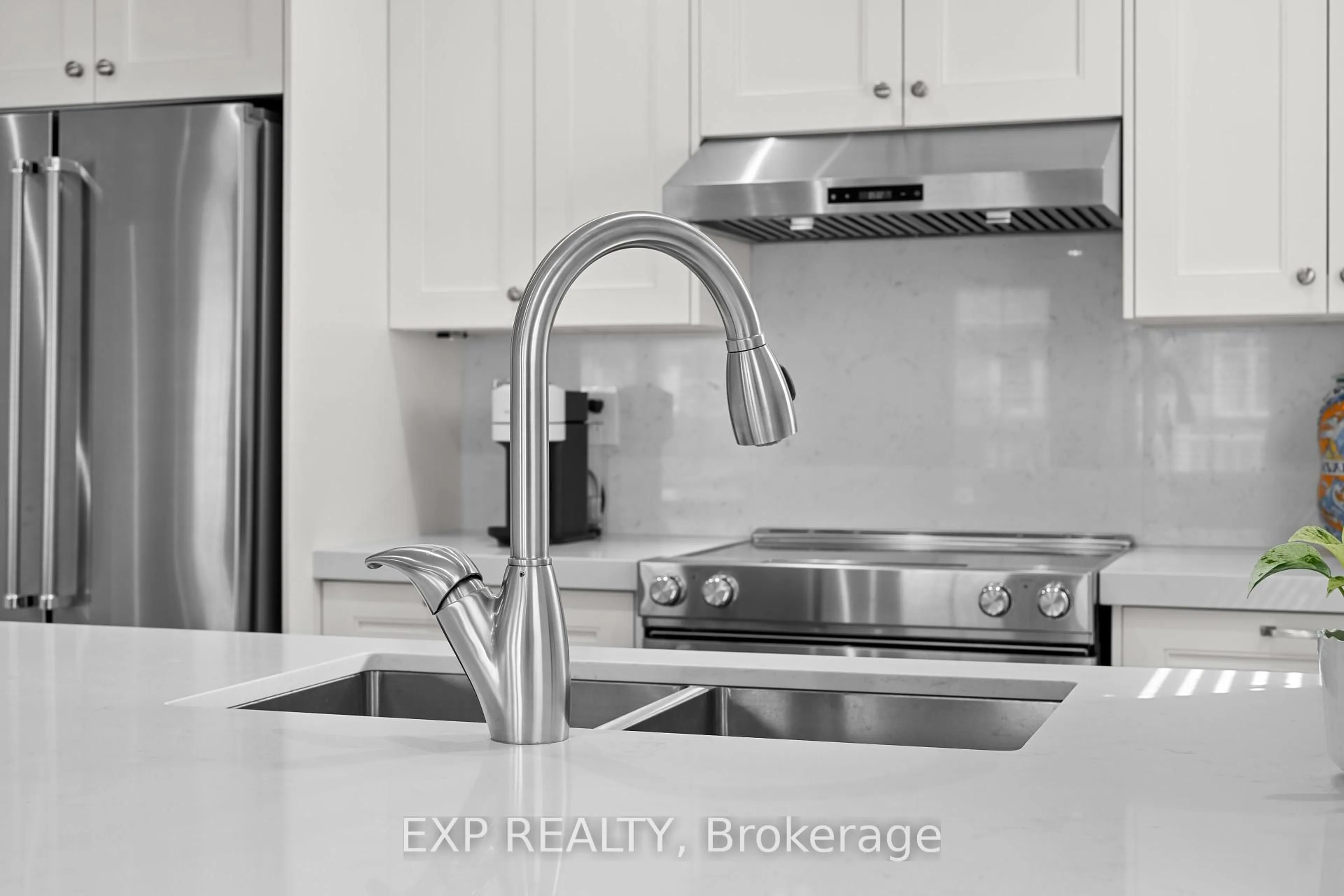 Unknown for 292 Reis Pl, Milton Ontario L9E 0A9