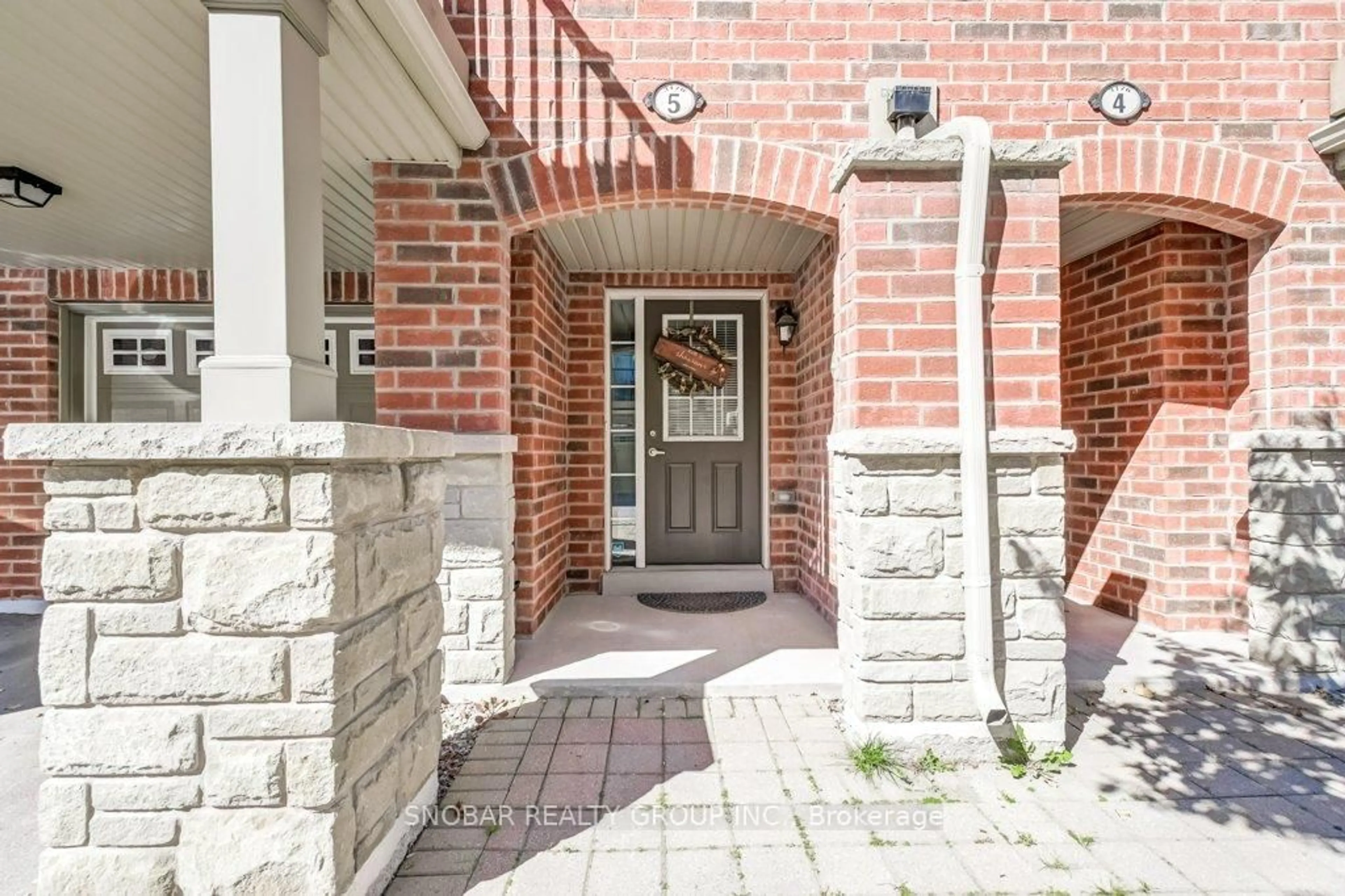 Unknown for 3170 Boxford Cres #5, Mississauga Ontario L5M 0X1