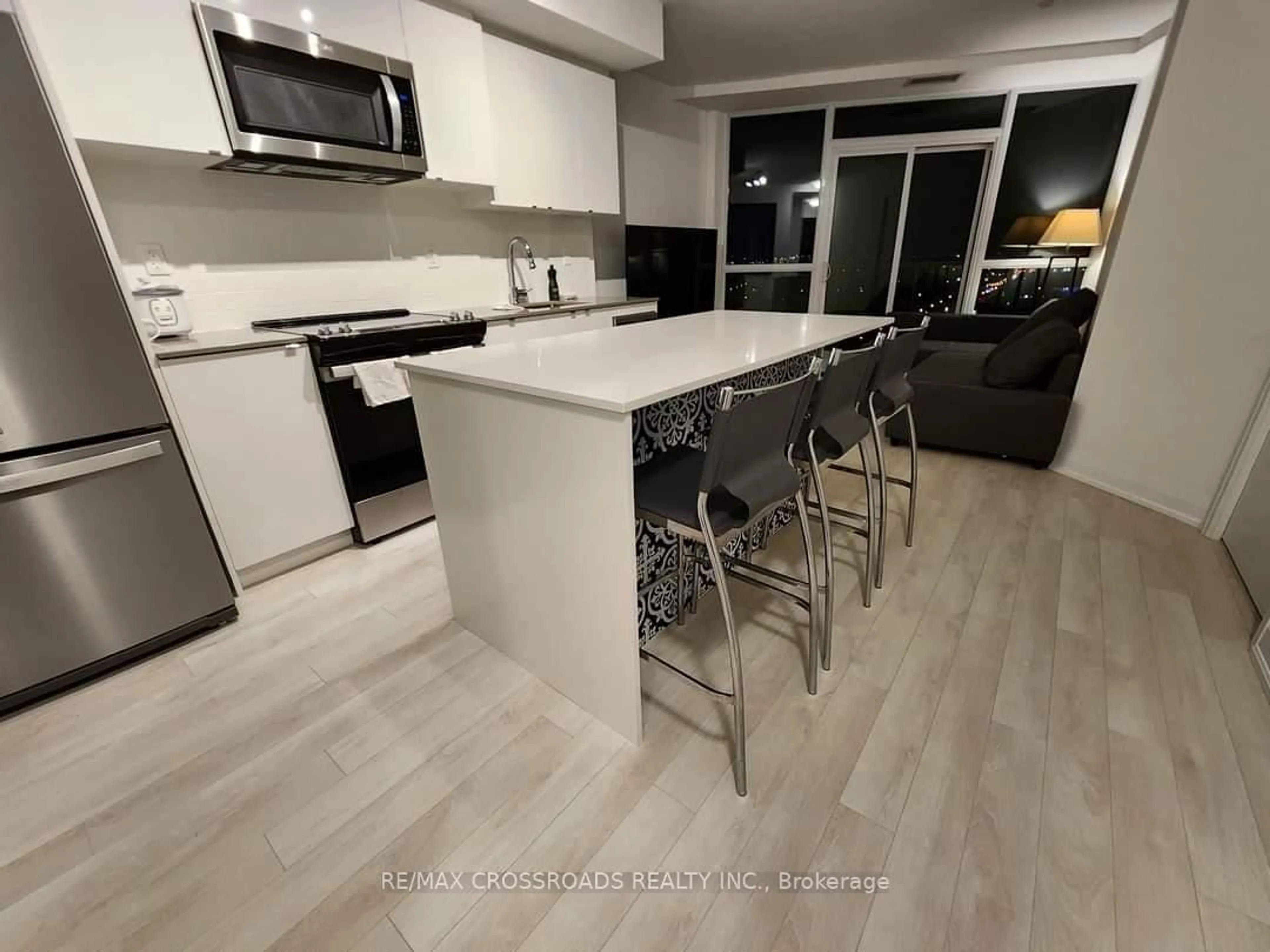 Open concept kitchen, unknown for 1461 Lawrence Ave #2105, Toronto Ontario M6L 1B3