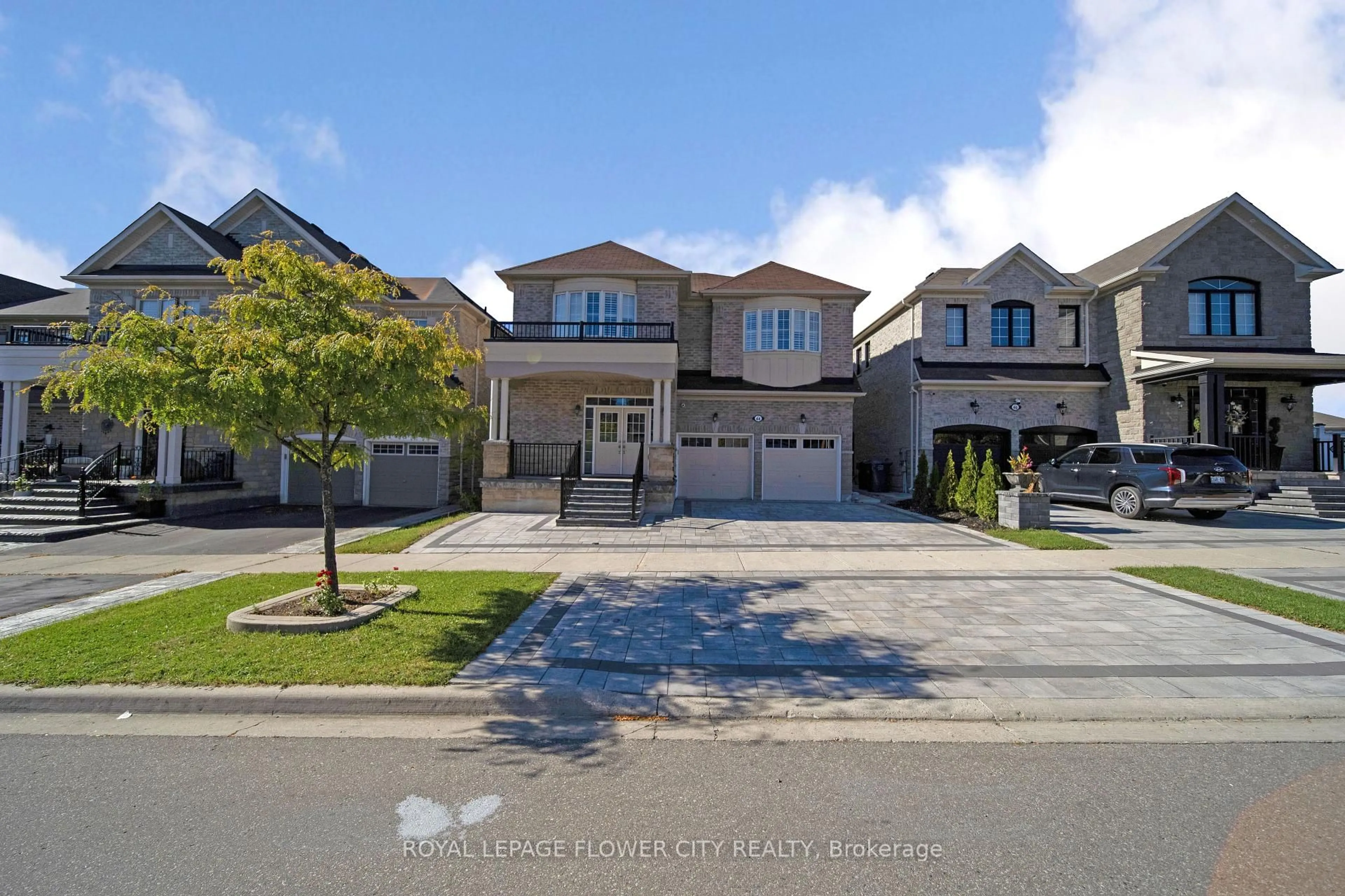 Unknown for 44 YOUNG GARDEN Cres, Brampton Ontario L6Y 6A4