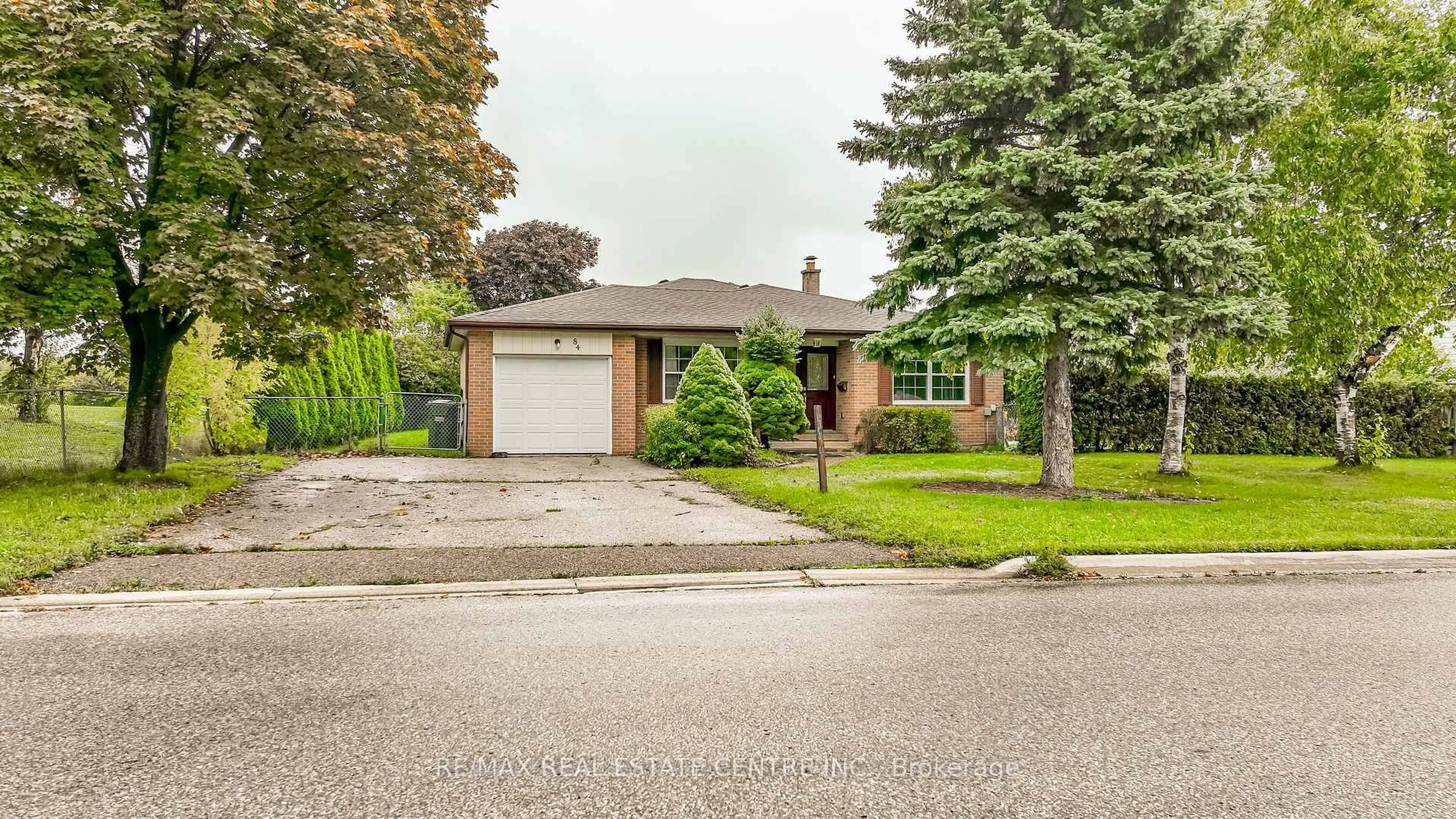 Home with brick exterior material, street for 84 Crawley Dr, Brampton Ontario L6T 2S4