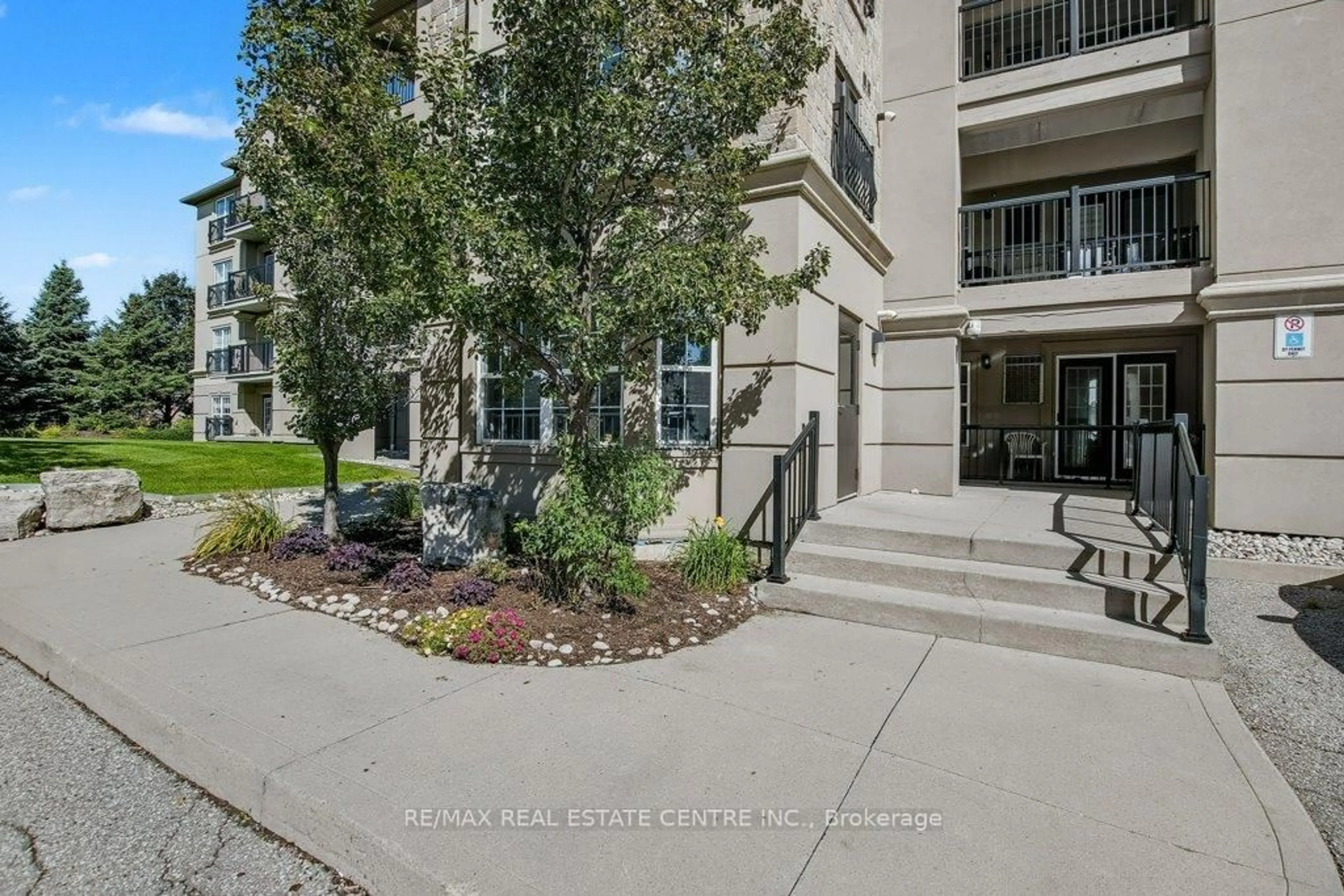 Unknown for 1479 Maple Ave #407, Milton Ontario L9T 0B5