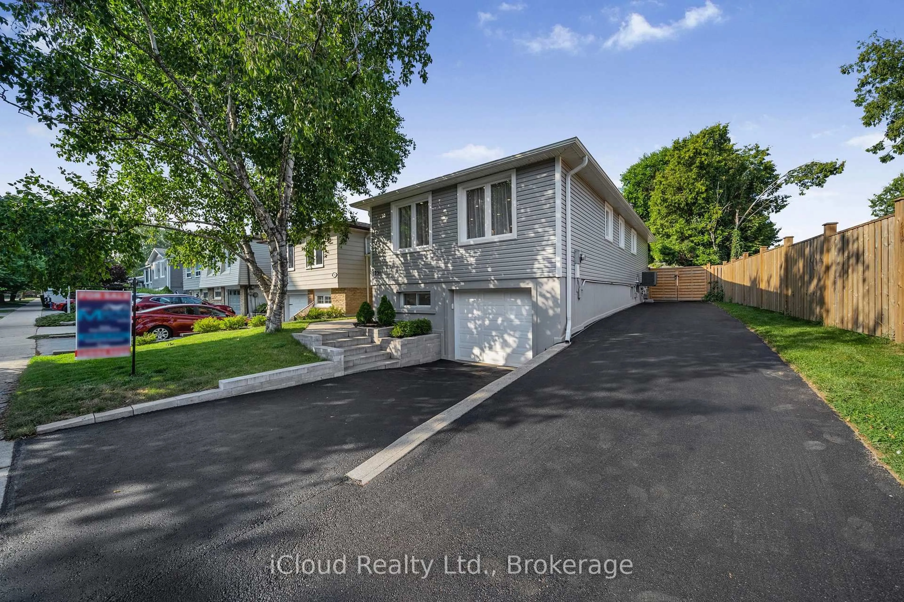 Unknown for 731 Hager Ave, Burlington Ontario L7S 1W9