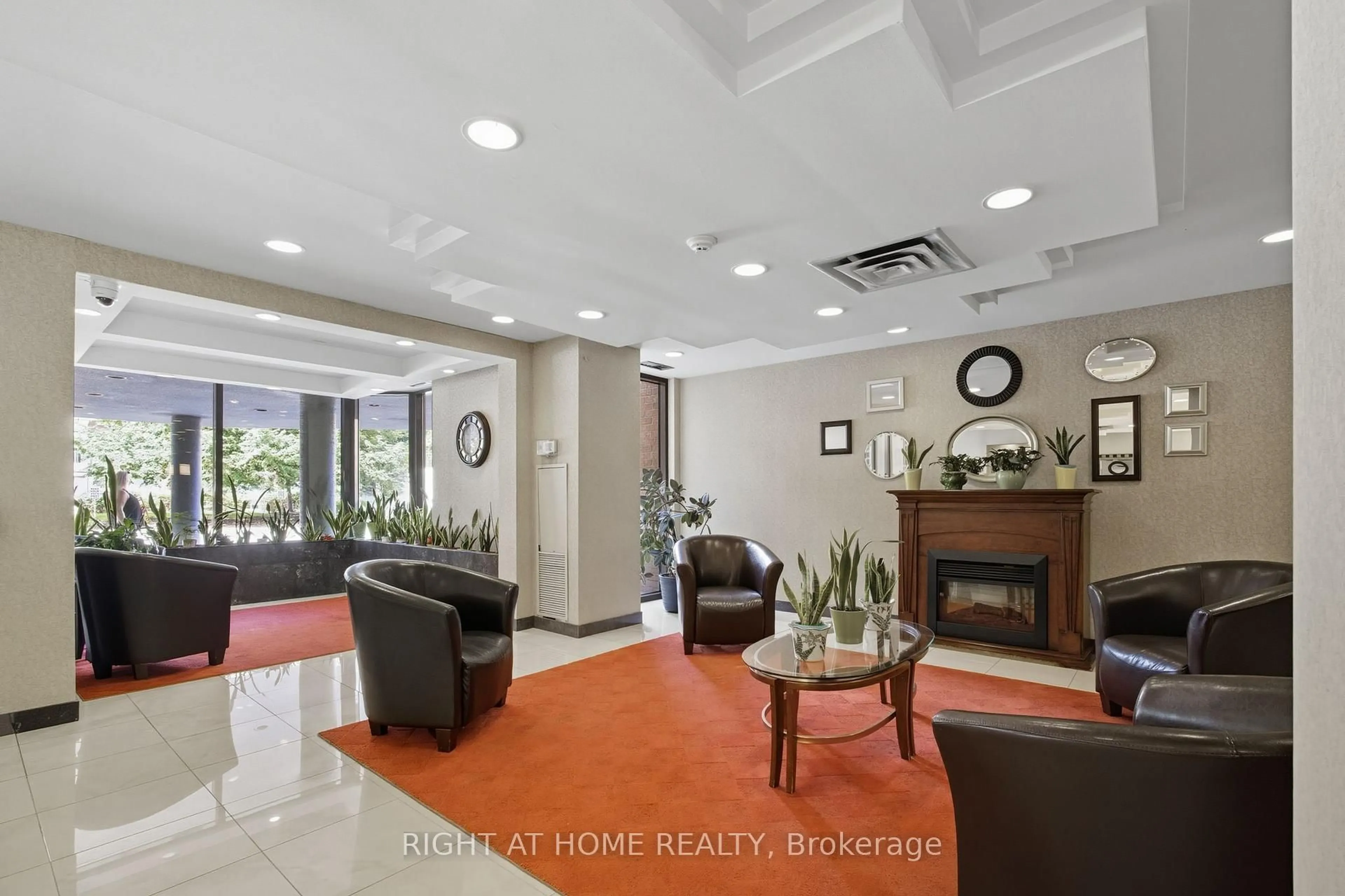 Lobby for 300 Webb Dr #706, Mississauga Ontario L5B 3W3